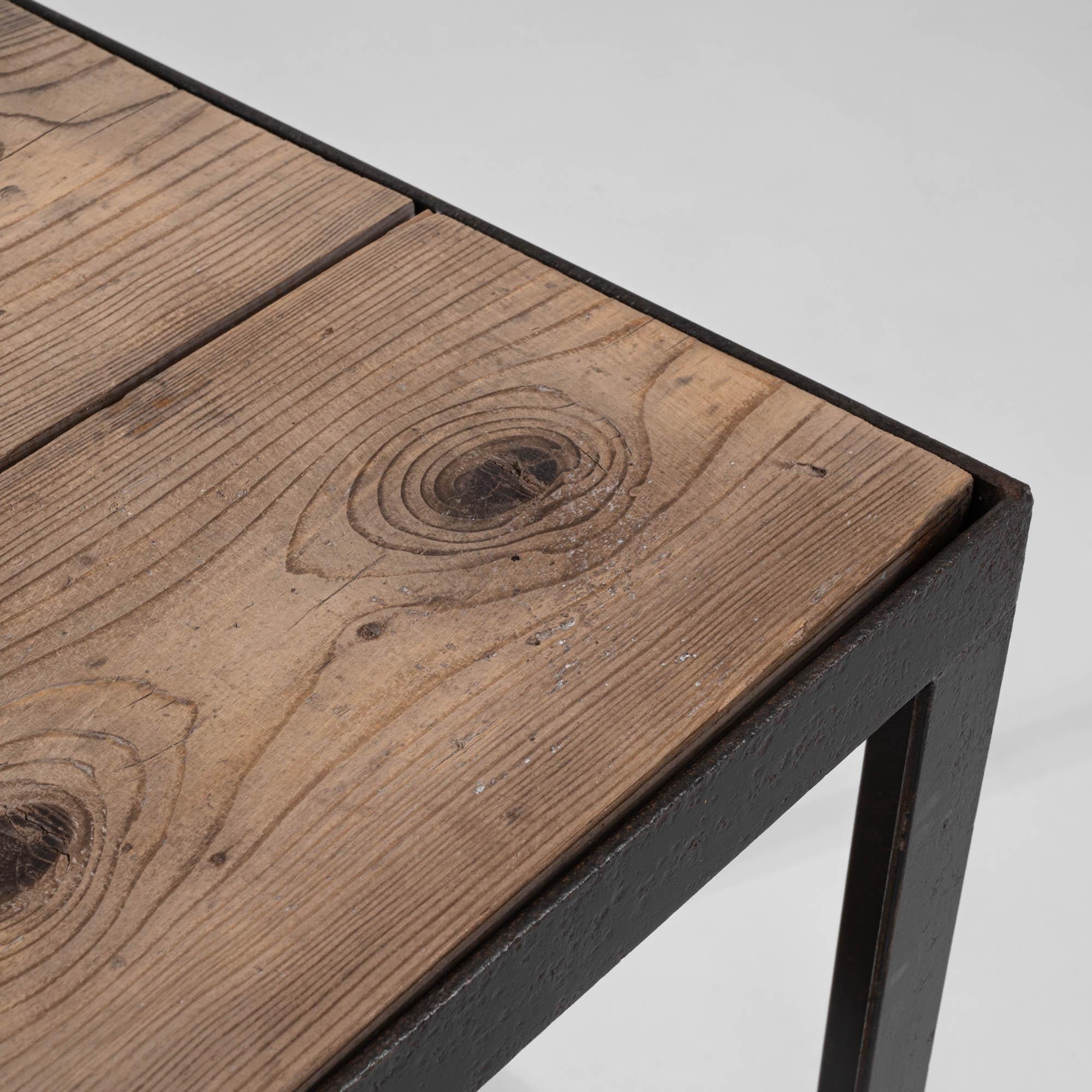 Mesa industrial vintage de metal y madera Metal en venta