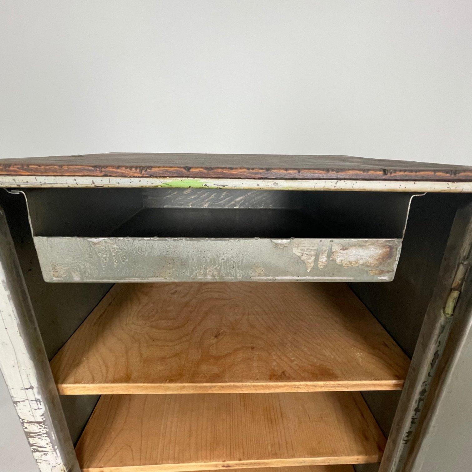 Vintage Industrial Metal Cabinet For Sale 3