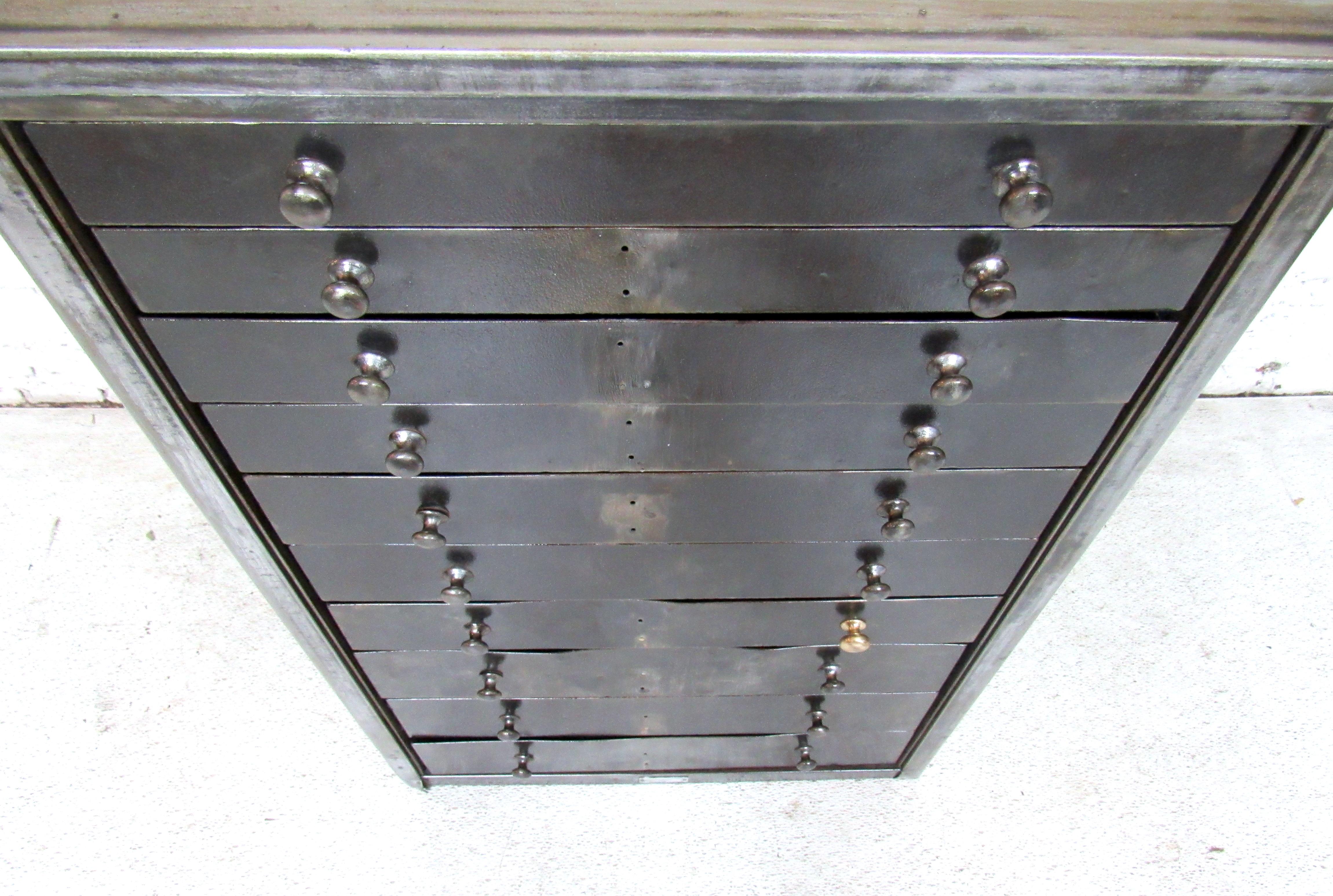 Vintage Industrial Metal Chest In Good Condition In Brooklyn, NY
