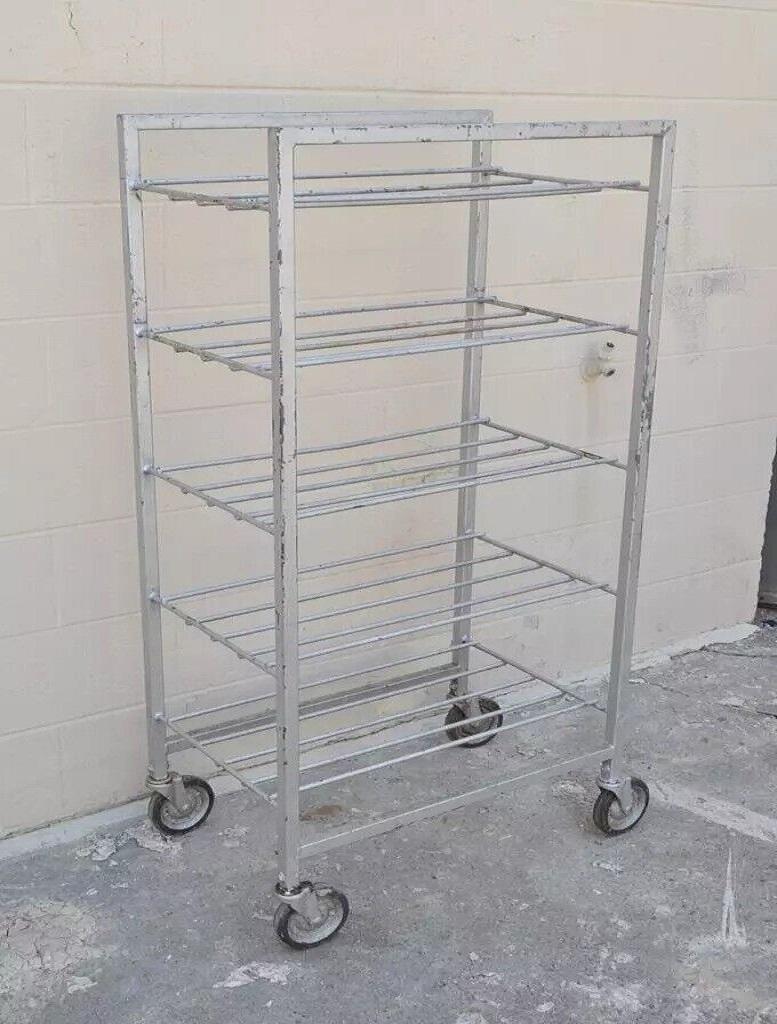 Vintage Industrial Metal Rolling 5 Tier Bakery Bakers Cart Display Shelf Rack in vendita 2