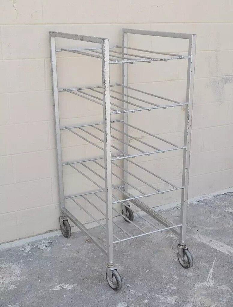 Metallo Vintage Industrial Metal Rolling 5 Tier Bakery Bakers Cart Display Shelf Rack in vendita