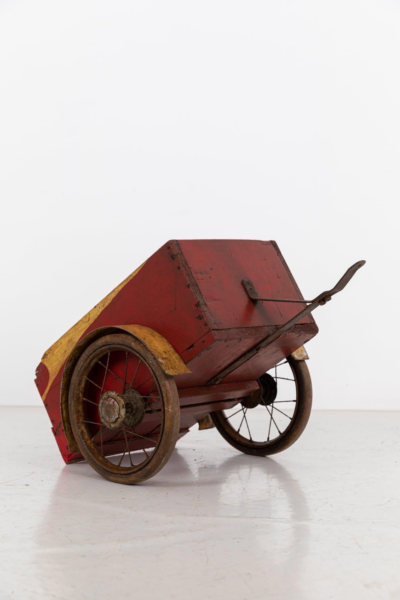 Vintage Industrial Mid-Century Scratch Built Hand Made Wooden Child Cart, C.1950 In Distressed Condition For Sale In London, GB