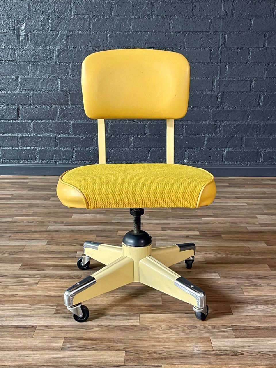 Late 20th Century Vintage Industrial Modern Rolling Desk Chair by Flewelling Division for Eck-Adam