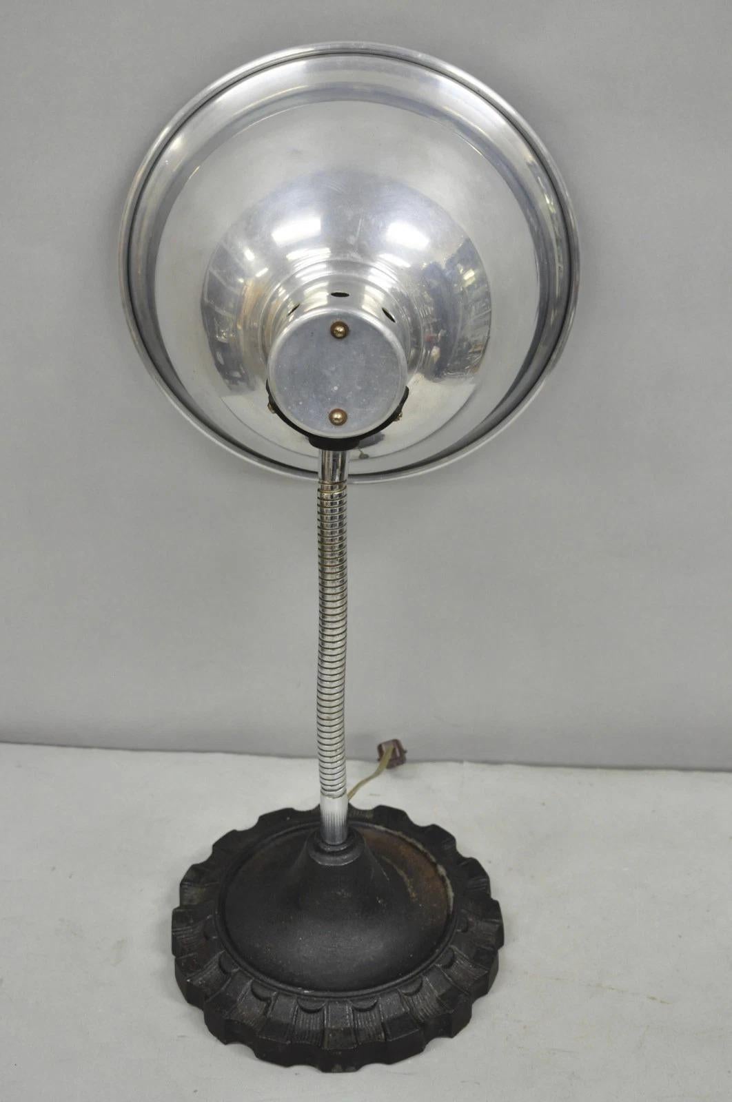 Vintage Industrial Modern Steampunk Cast Iron Gear Gooseneck Task Table Lamp For Sale 4