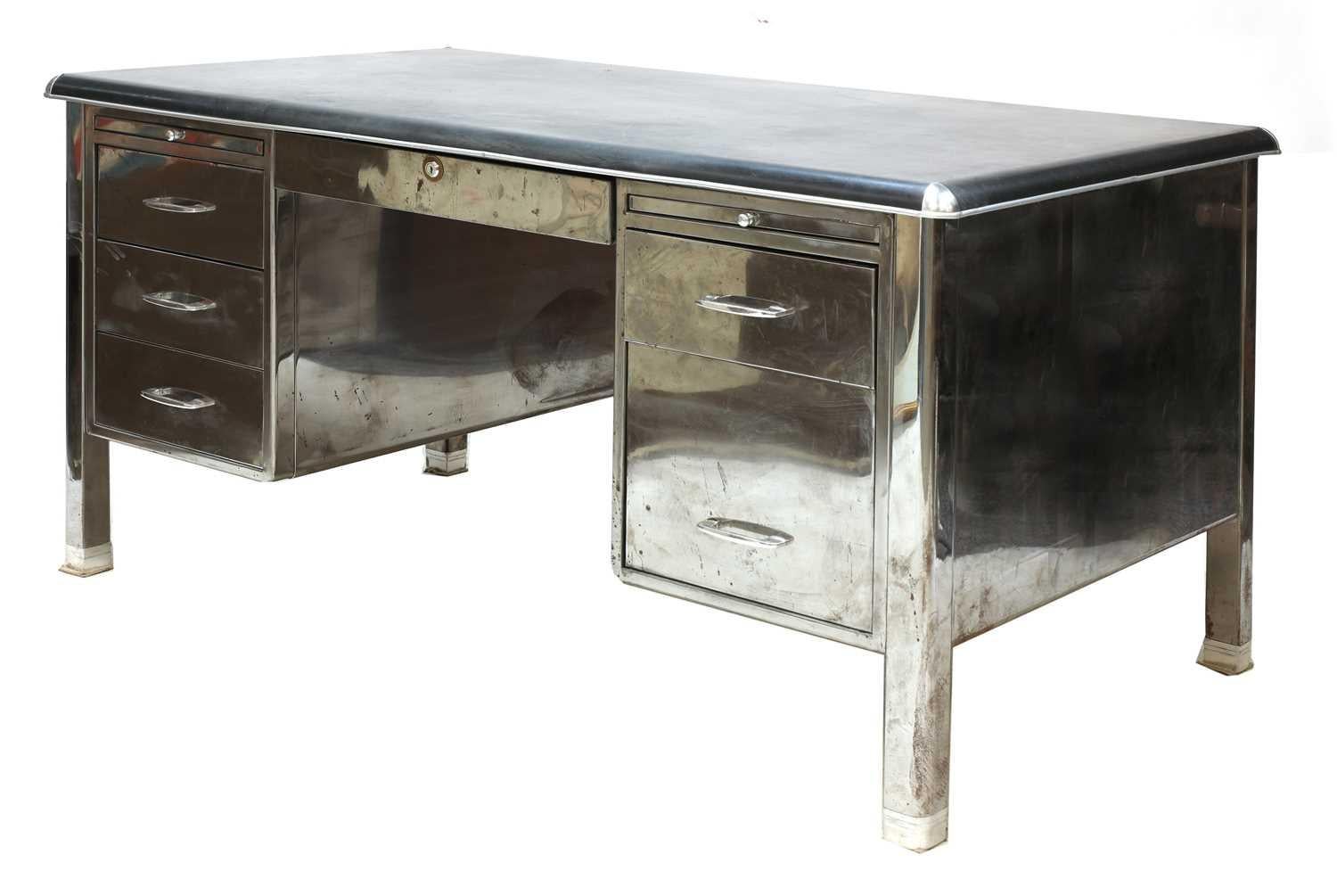 Vintage Industrial Modernist Polished Steel Pedestal Desk by Cubacier Mid-20th C 14