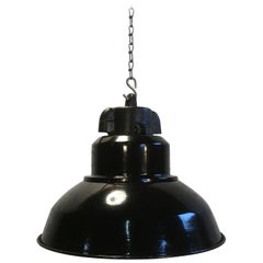 Lampe à suspension industrielle vintage