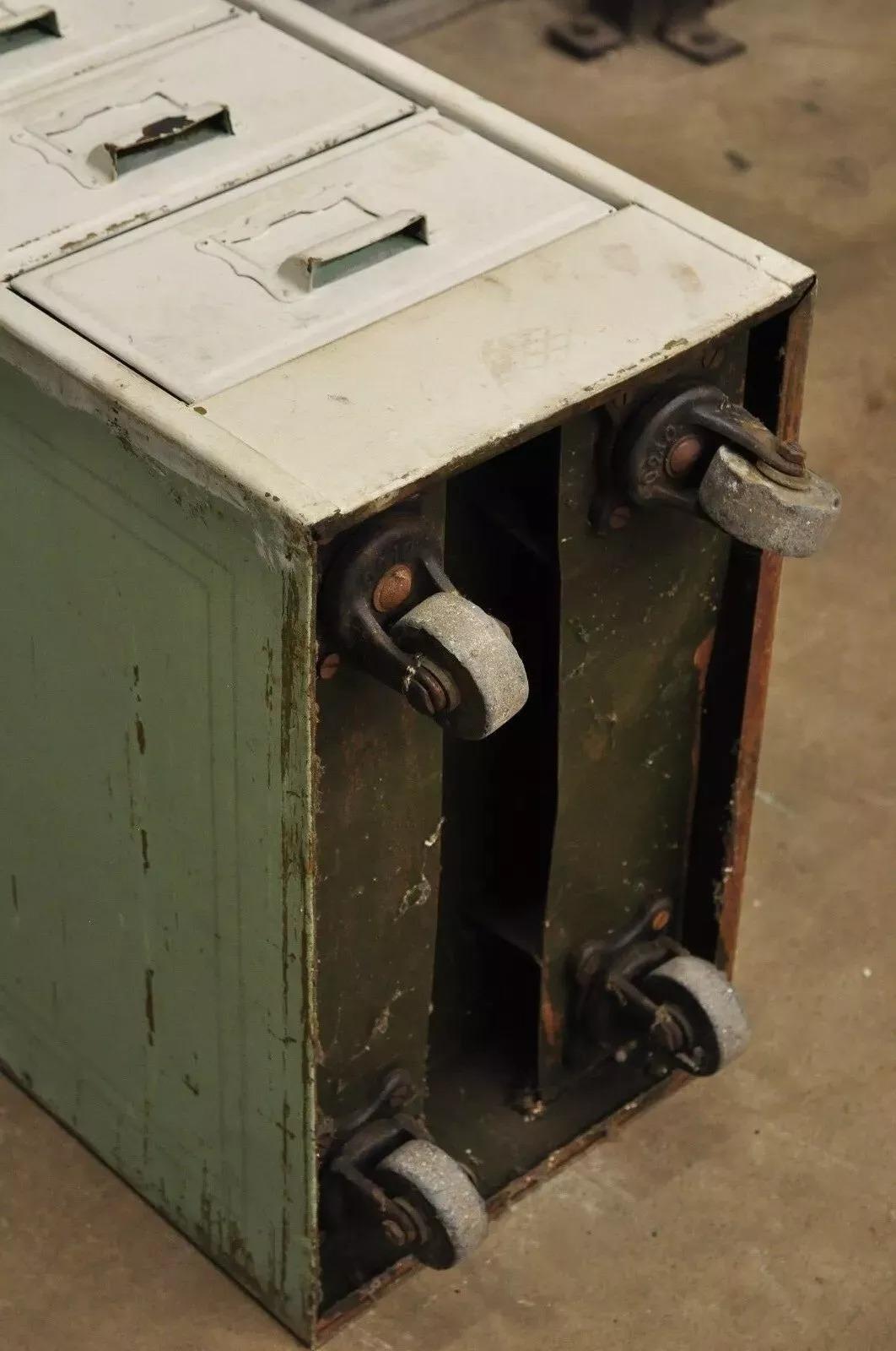 Vintage Industrial Rodante Metal Profundo Archivador Banker Carta Almacenamiento A en venta 2