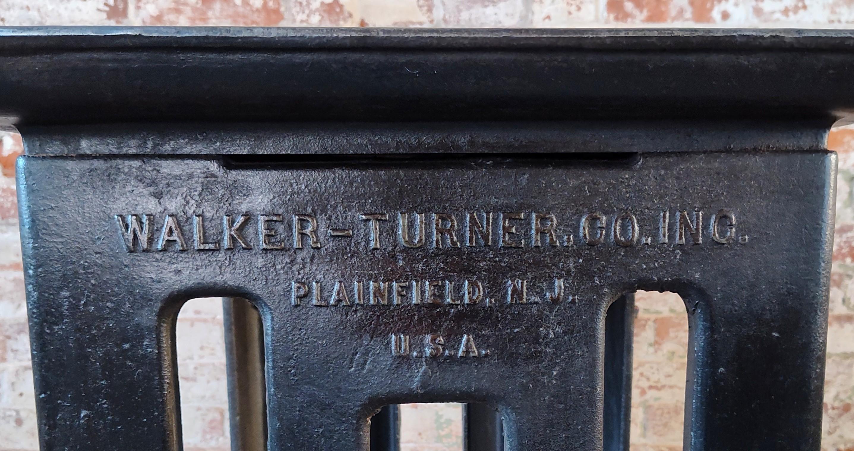 Industrieller Konsolentisch aus Stahl, Vintage im Angebot 5