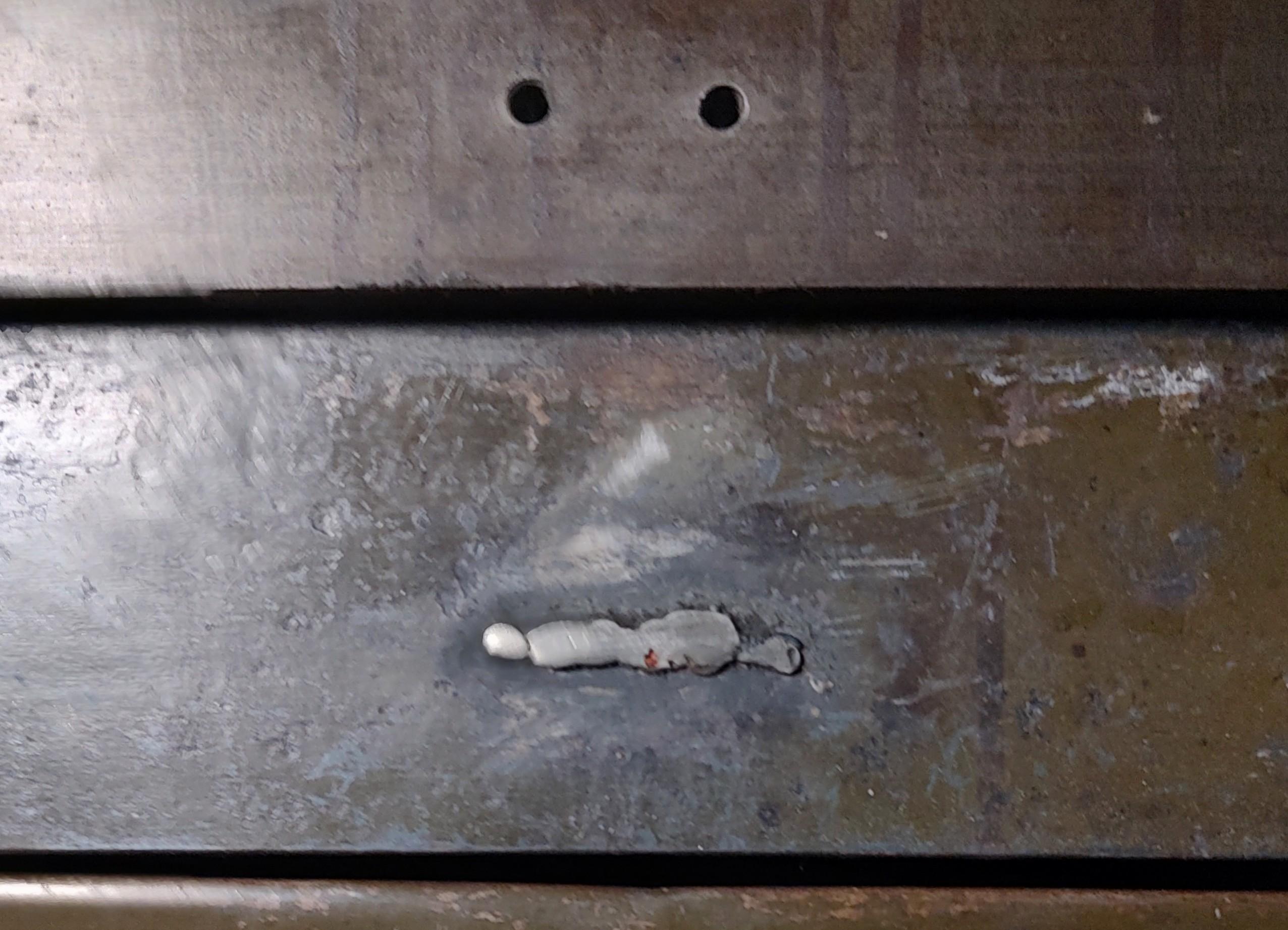 Table / îlot vintage industriel en acier imposant en vente 9