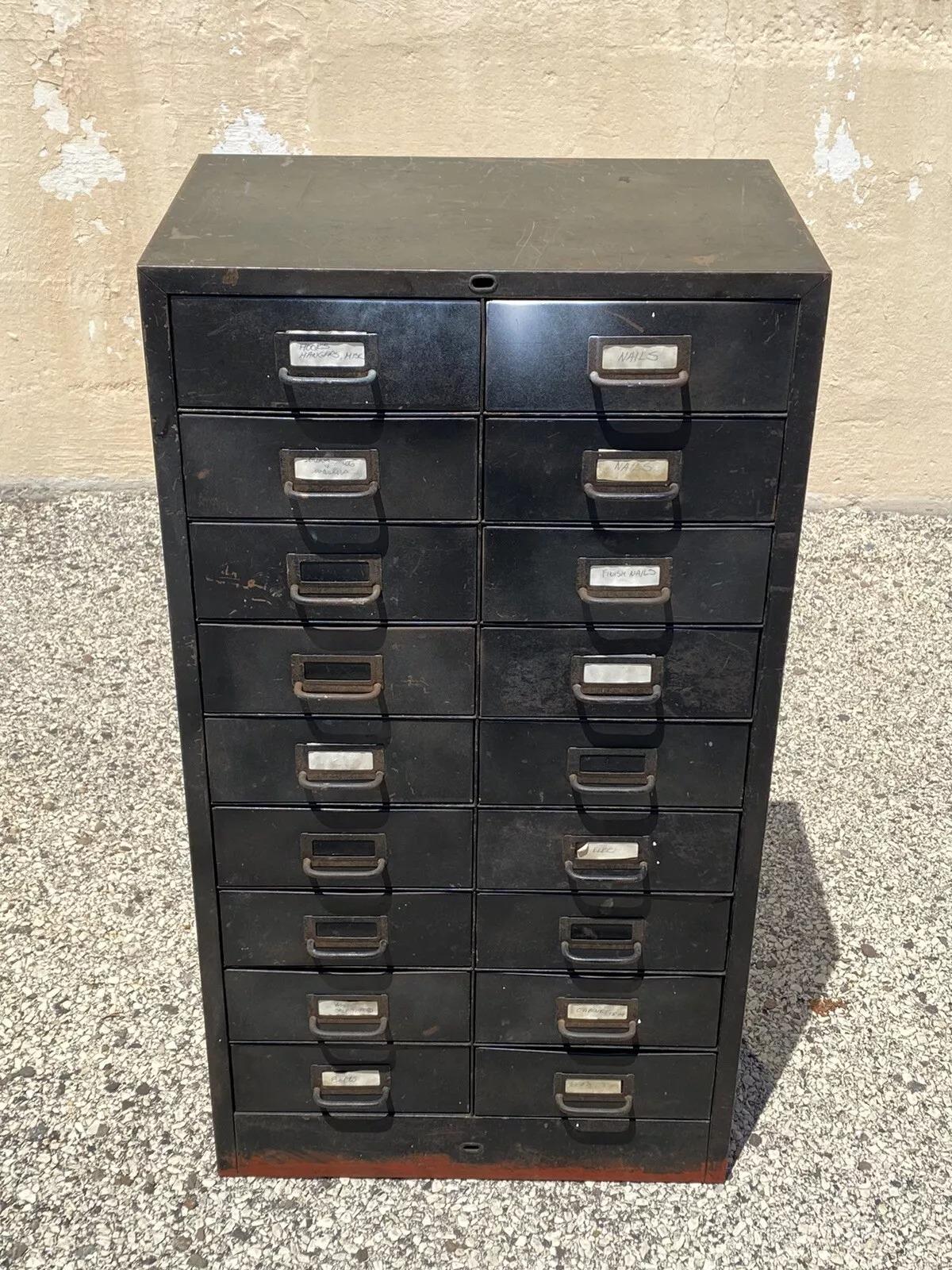 Vintage Industrial Steel Metal 18 Drawer Machinist Chest Garage Parts Cabinet 6