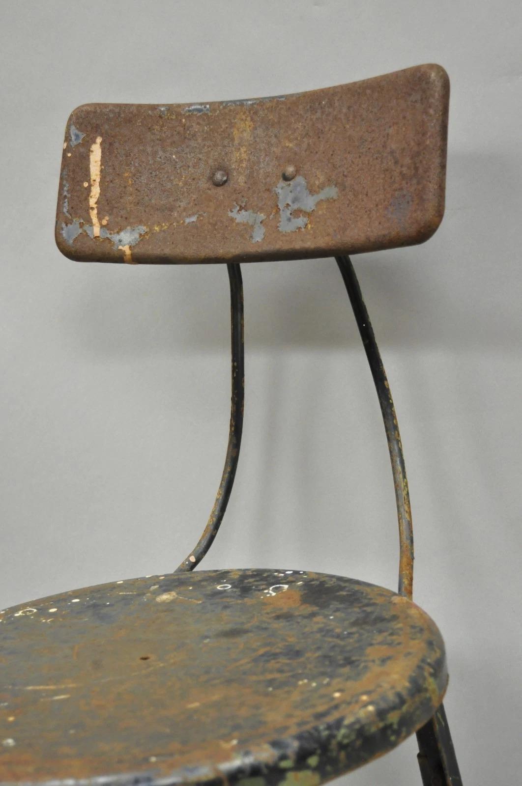 Vintage Industrial Steel Metal Rusty Distressed Garage Work Stool Chair For Sale 2