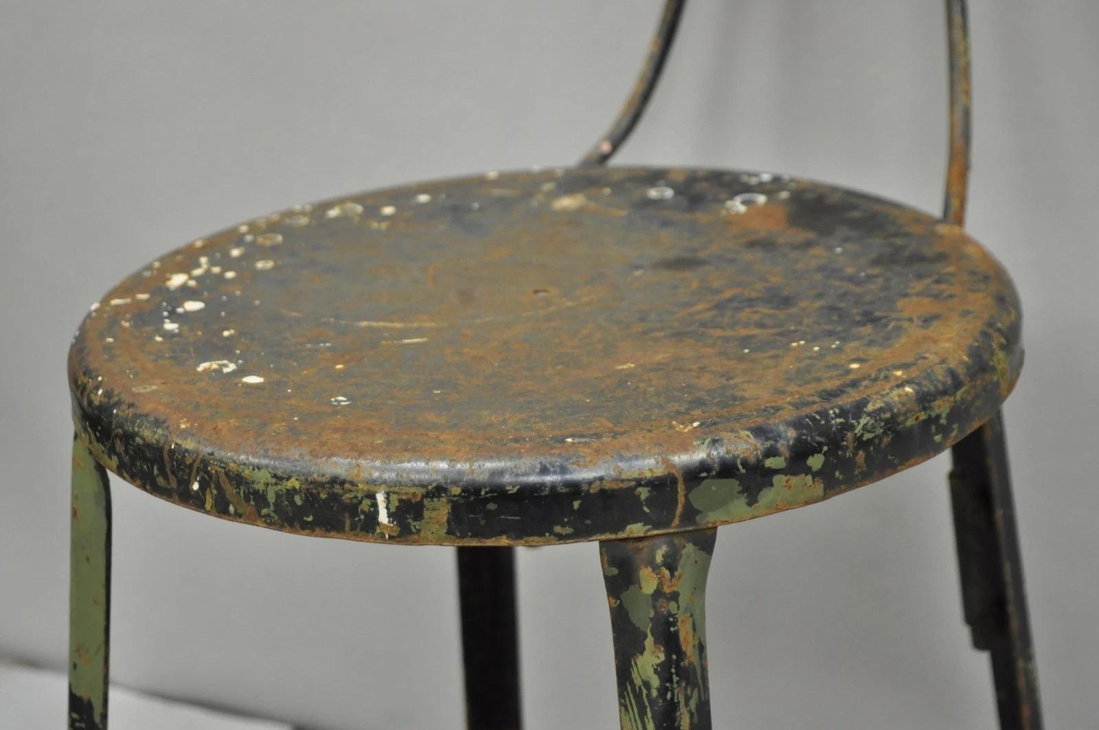 Vintage Industrial Steel Metal Rusty Distressed Garage Work Stool Chair For Sale 5