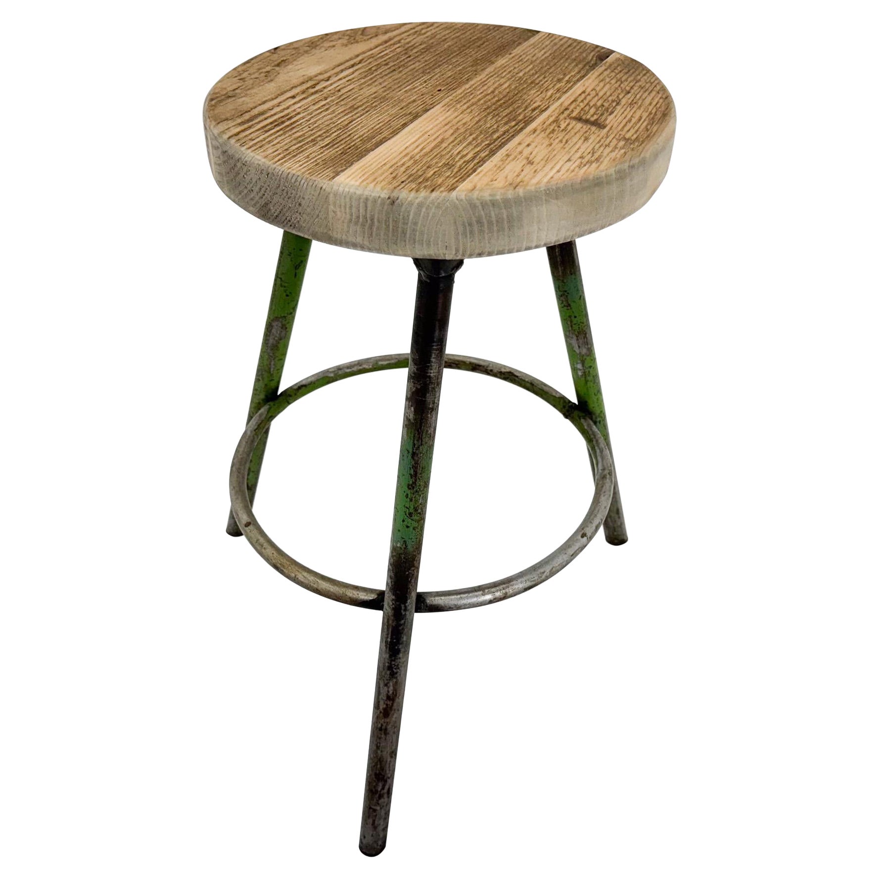 Tabouret tripode industriel vintage en acier et bois, années 1950