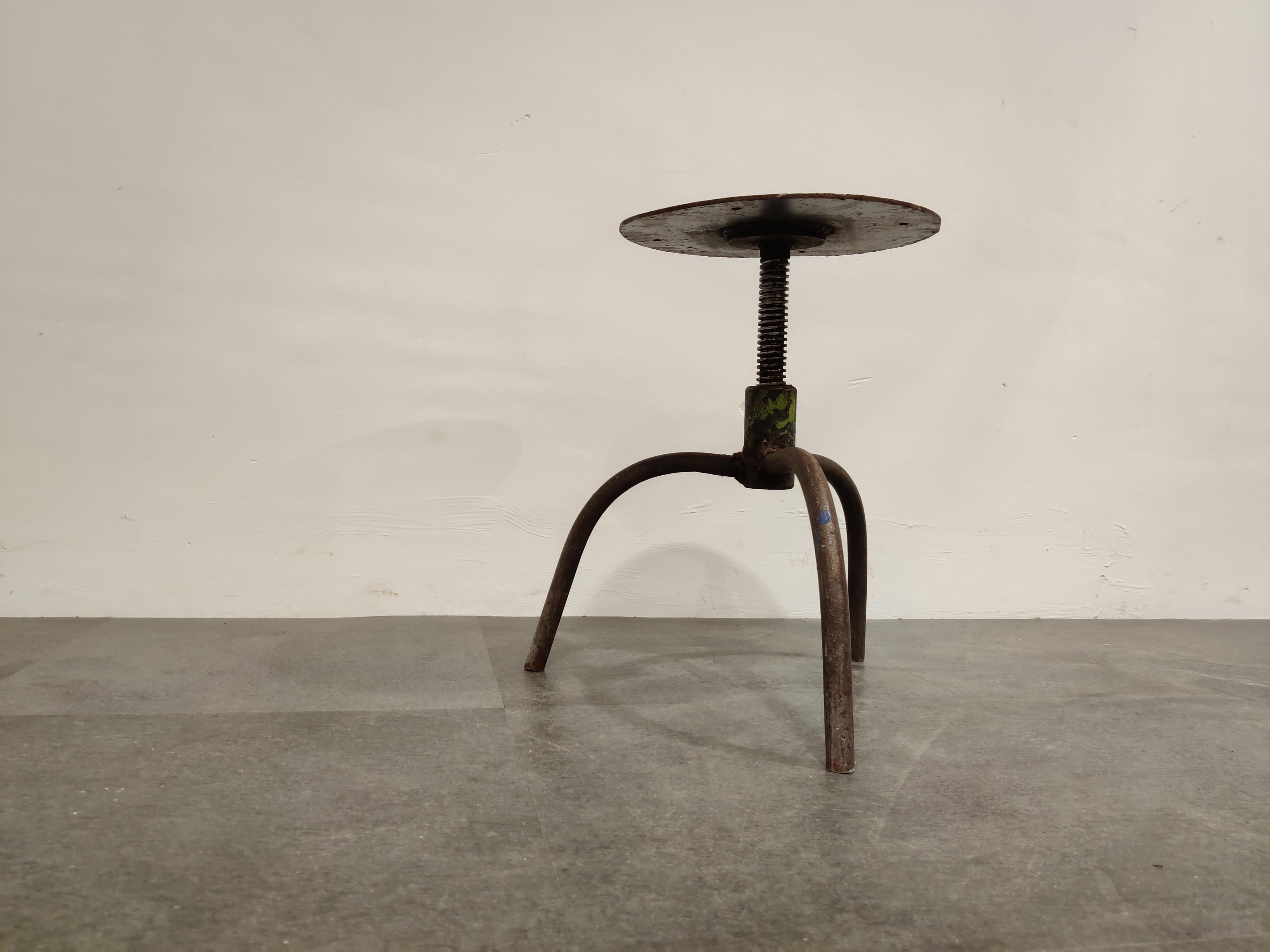 Vintage Industrial Stool, 1950s In Fair Condition In HEVERLEE, BE