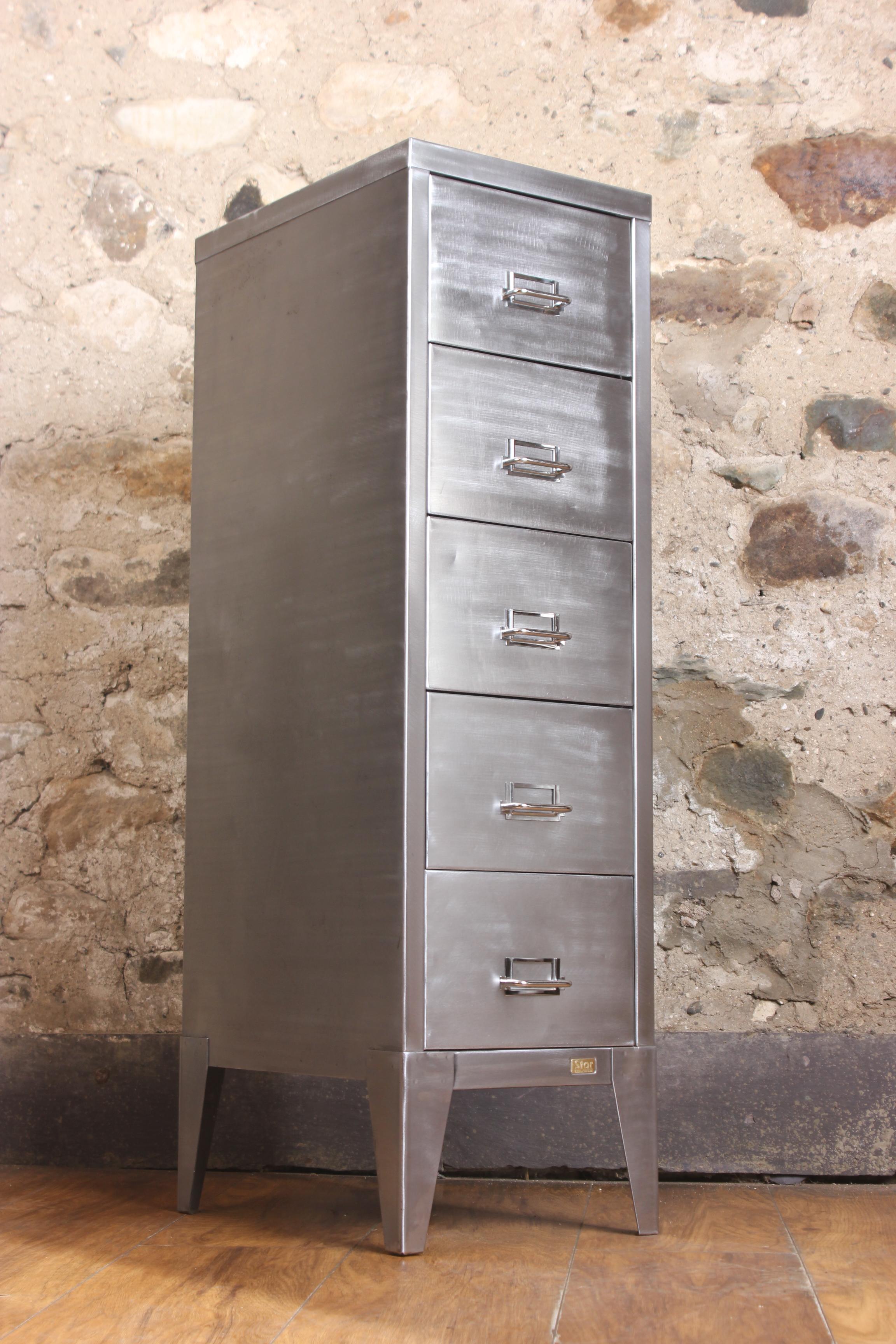 Vintage Industrial Stripped Metal 5-Drawer Filing Cabinet In Good Condition In Bangor, Gwynedd