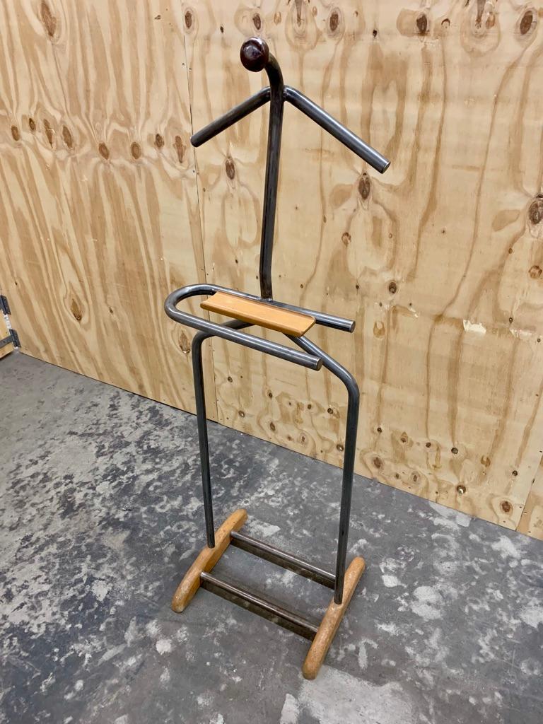Français Stand de vêtements vintage de style industriel en vente