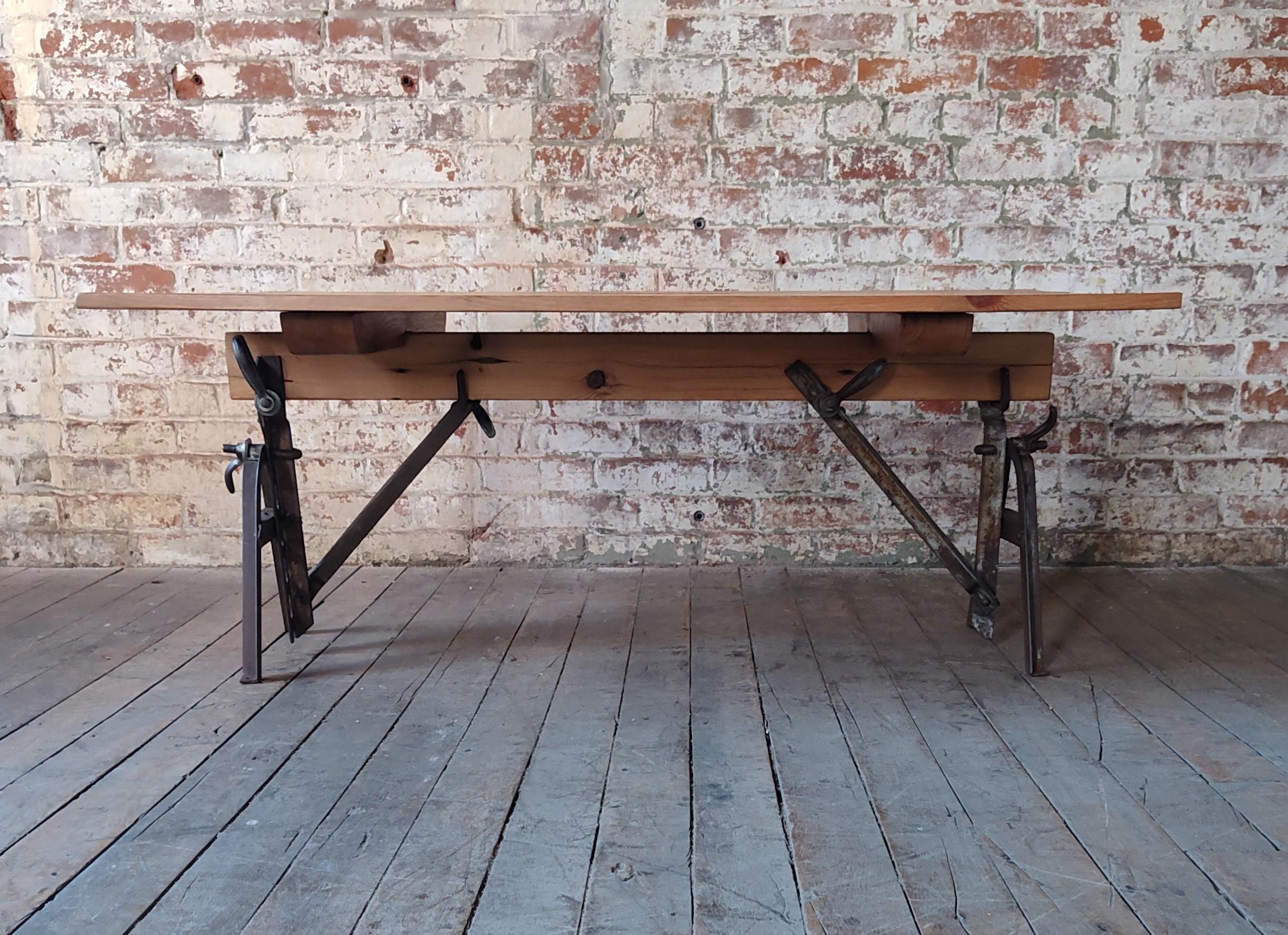 Industrial Coffee Table

Overall Dimensions: 30