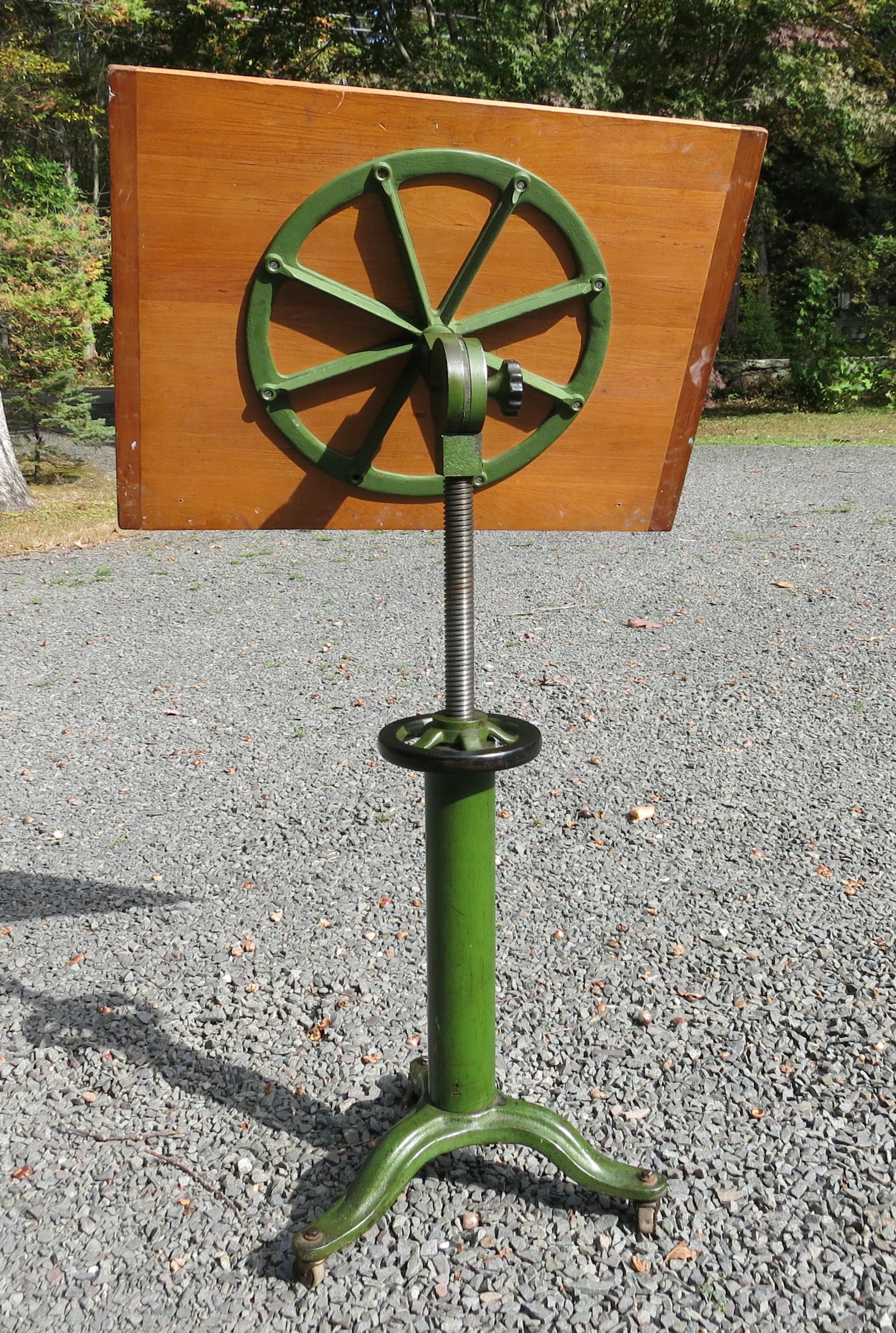 Vintage Industrial Table Drafting Table Work Table In Good Condition For Sale In Newtown, CT