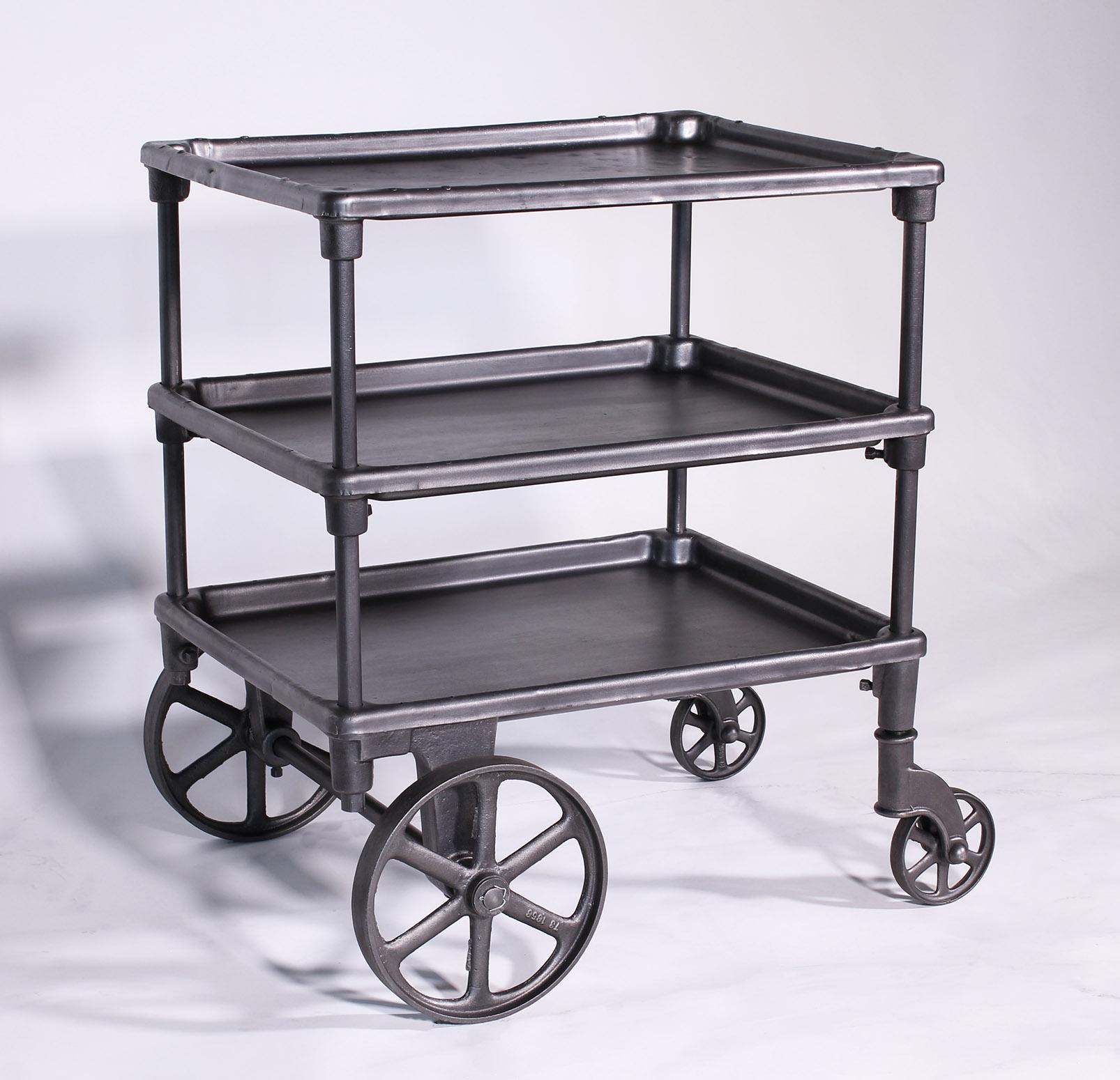 Vintage Industrial Three-Tier Table Rolling Bar Cart In Good Condition In Oakville, CT