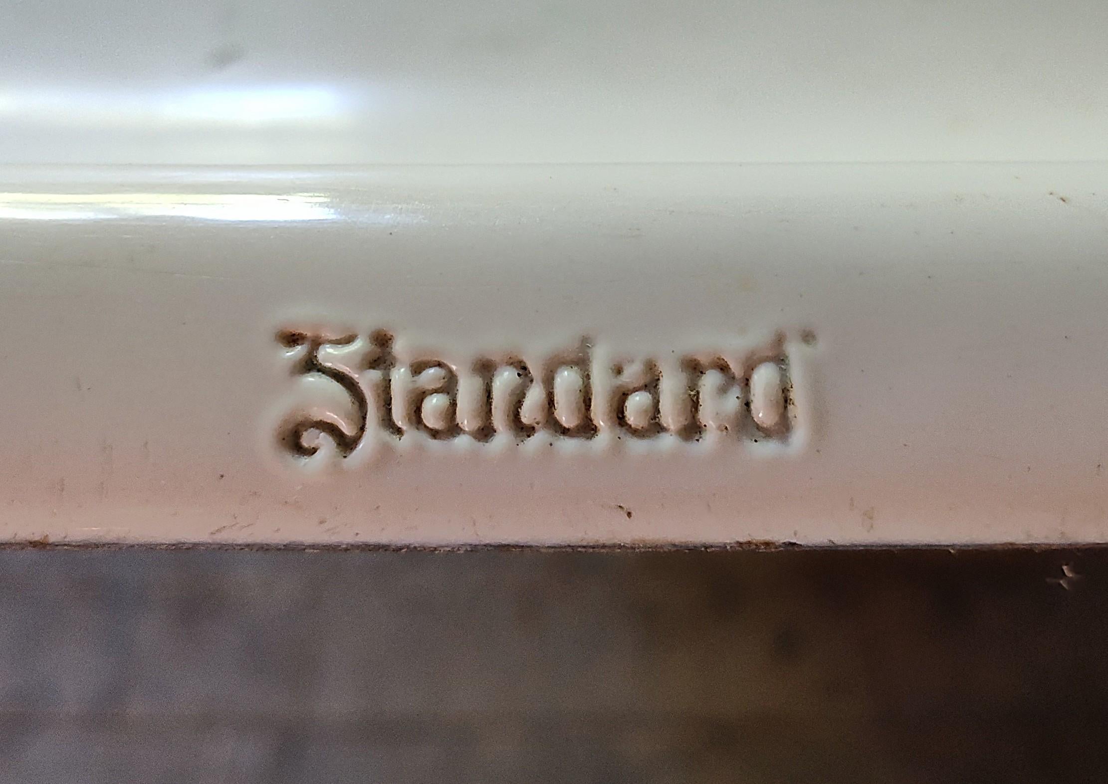 Fregadero industrial vintage de Standard Supply Co. en venta 1