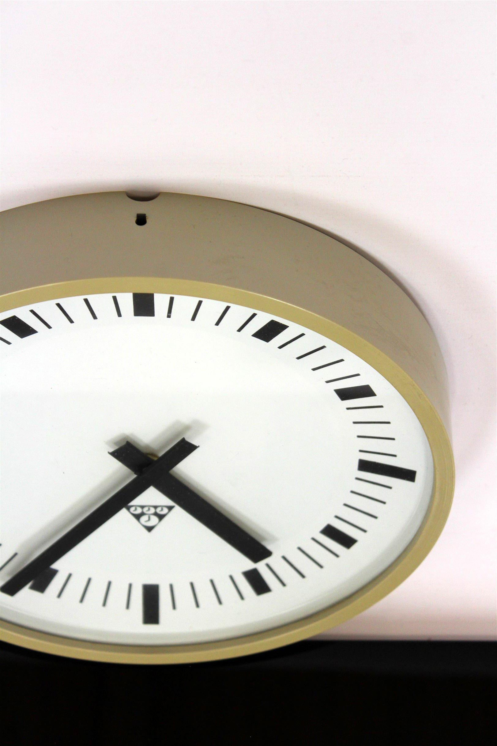 Plastic Vintage Industrial Wall Clock from Pragotron, 1970s For Sale