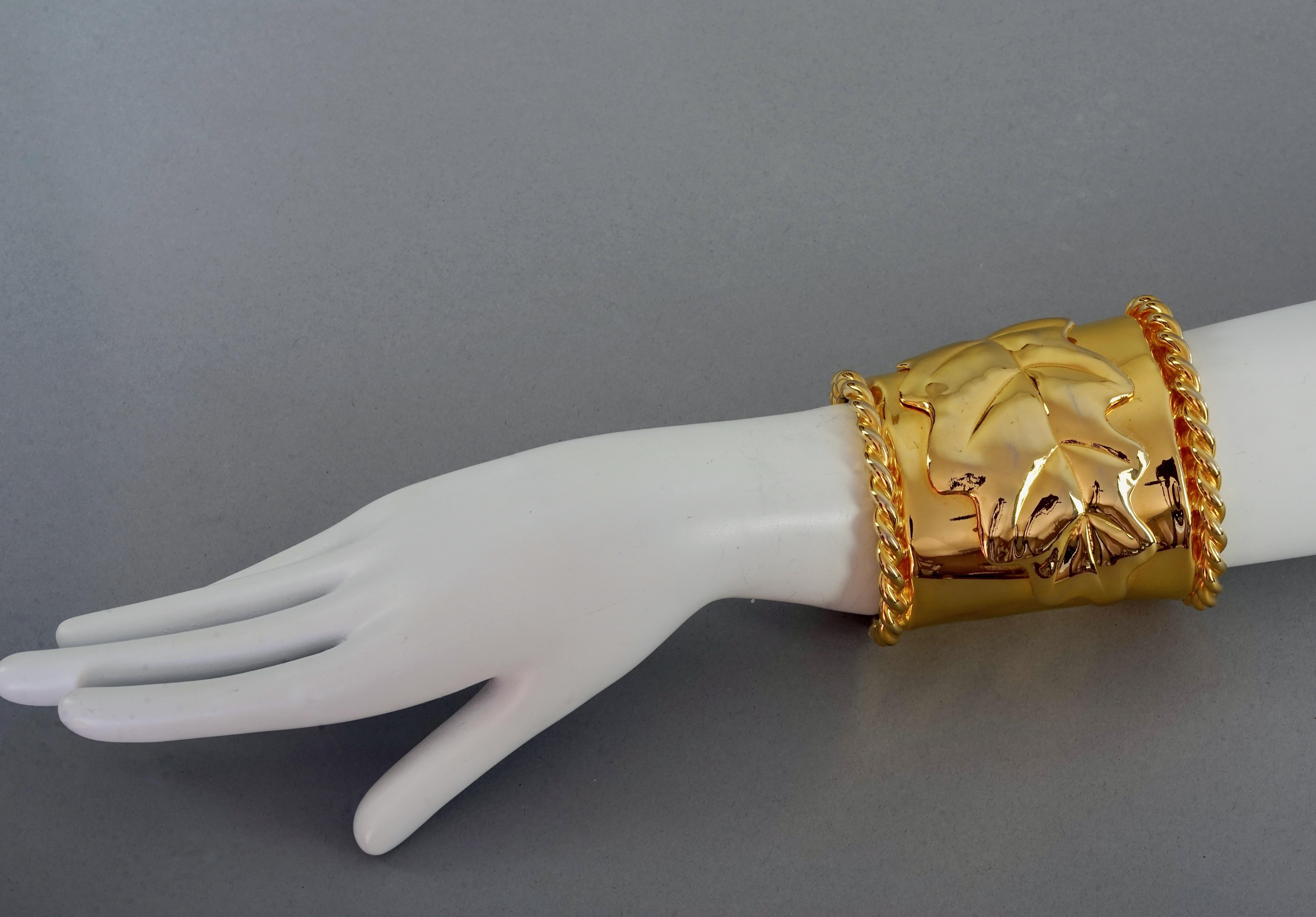 Vintage INES de la FRESSANGE Gilt Oak Leaf Wide Cuff Bracelet For Sale 5