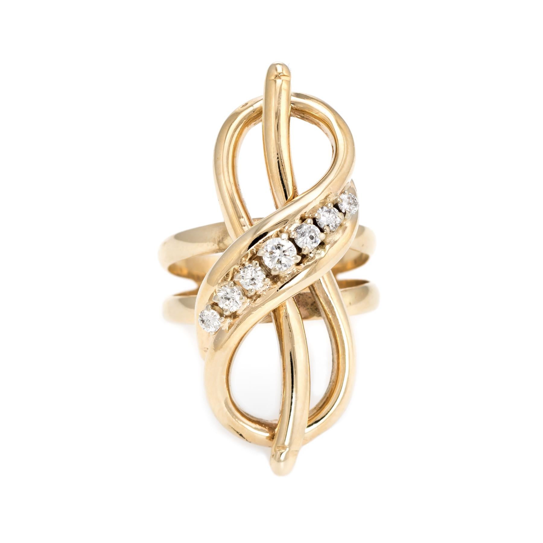 Vintage Infinity Knot Ring 14 Karat Gold Cocktail Statement Estate Jewelry