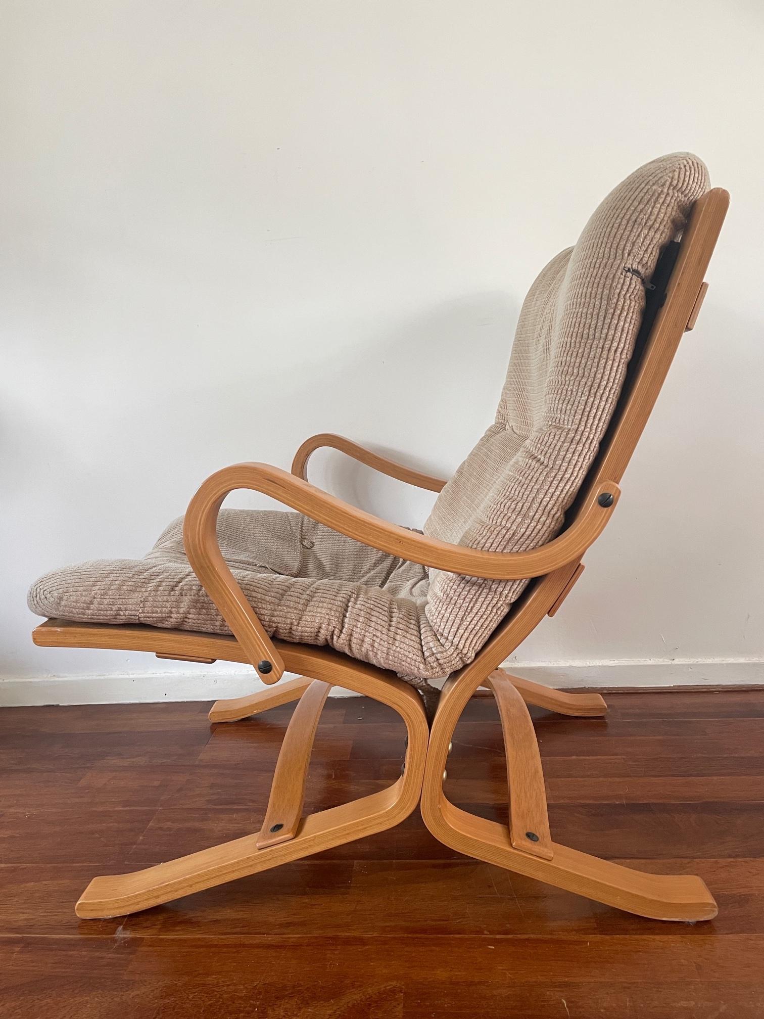 Mid-Century Modern Vintage Ingmar Relling Armchair, Early Ingmar Relling Siesta Chair, Westnofa For Sale