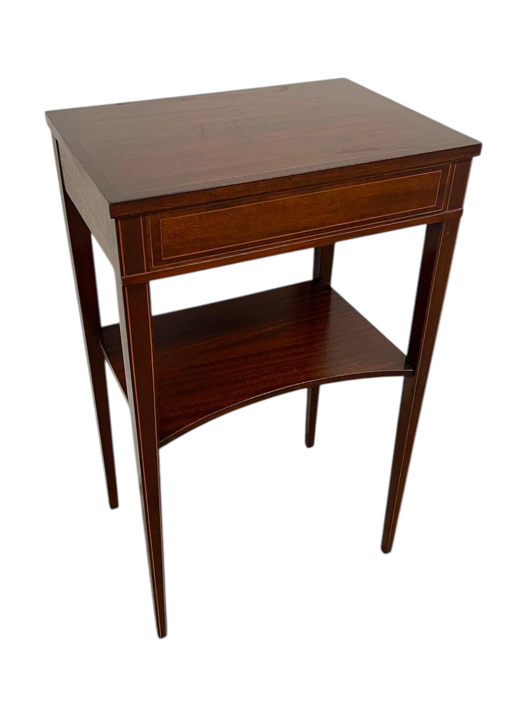 Late 20th Century Vintage Inlaid Side Table with Lower Shelf and Tapered Legs For Sale