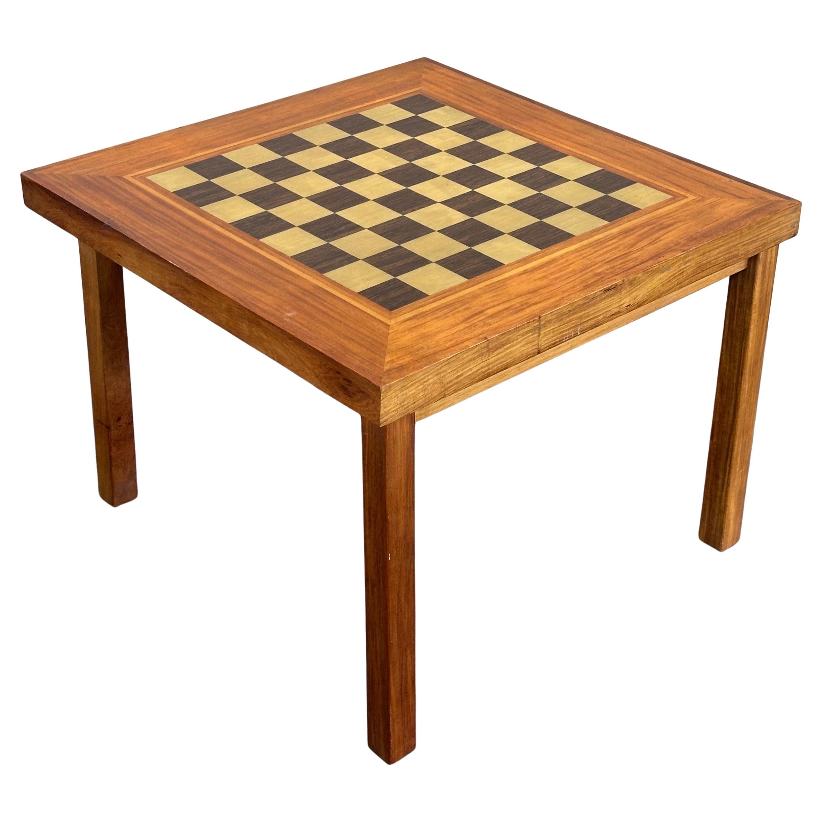 Vintage Inlaid Solid Mixed Woods Collapsible Chess Board Table en vente 6