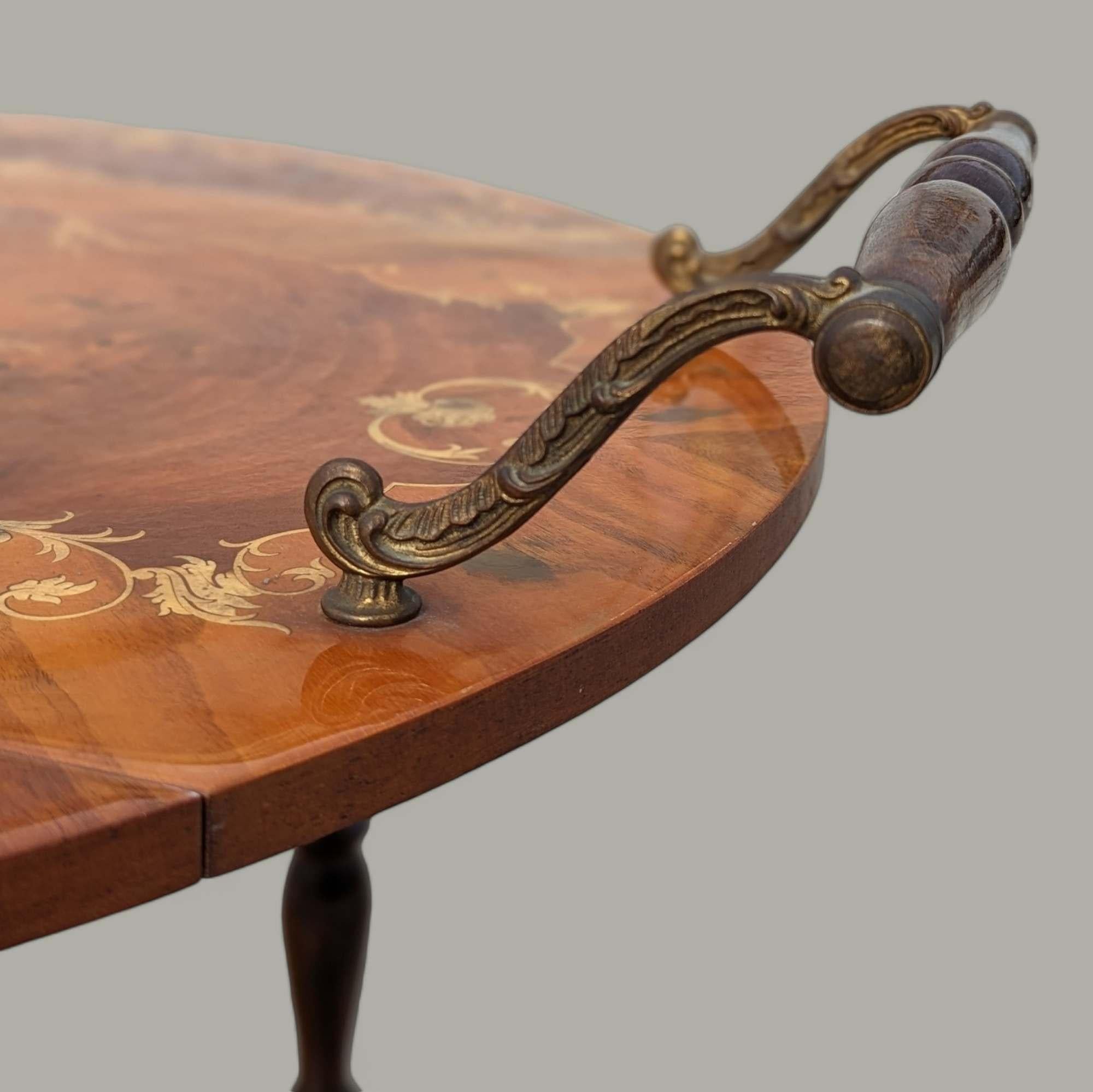 Carro de bar italiano vintage con incrustaciones de madera y motivos florales en venta 1