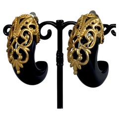 Vintage INNA CYTRINE Ornate Filigree Black Demi Hoop Earrings