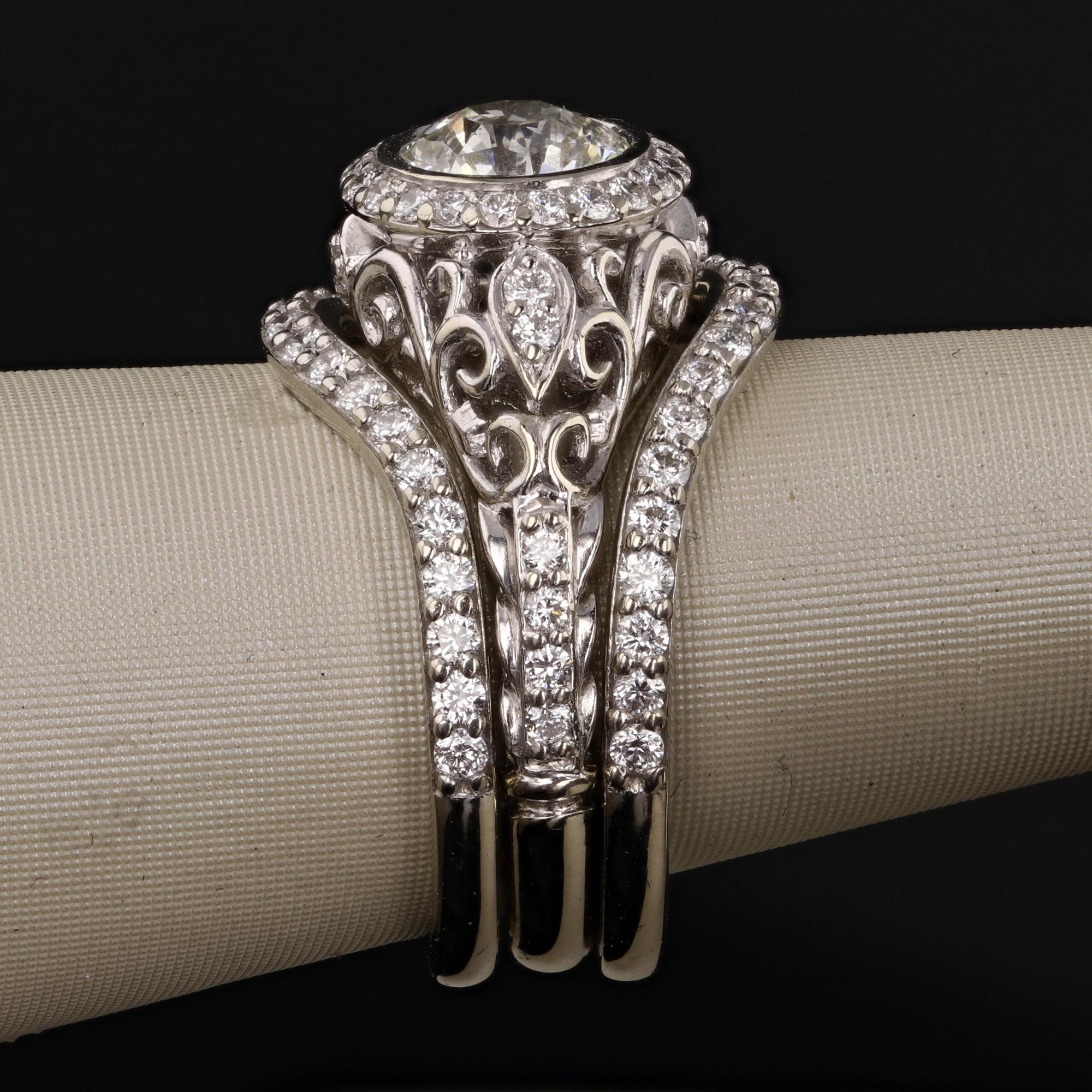 Women's Vintage Inspired 1.13ct Round Diamond & Halo Pave Diamond Engagement Ring Set  For Sale