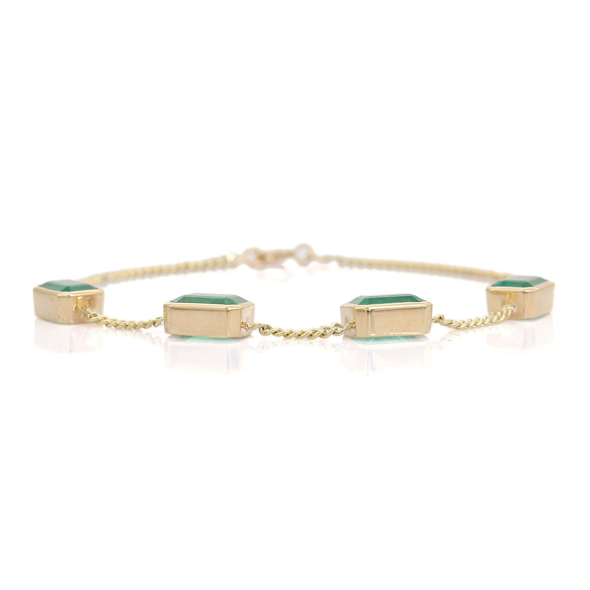 Art déco Bracelet d'inspiration vintage en or jaune 14k serti d'émeraudes pour femmes en vente