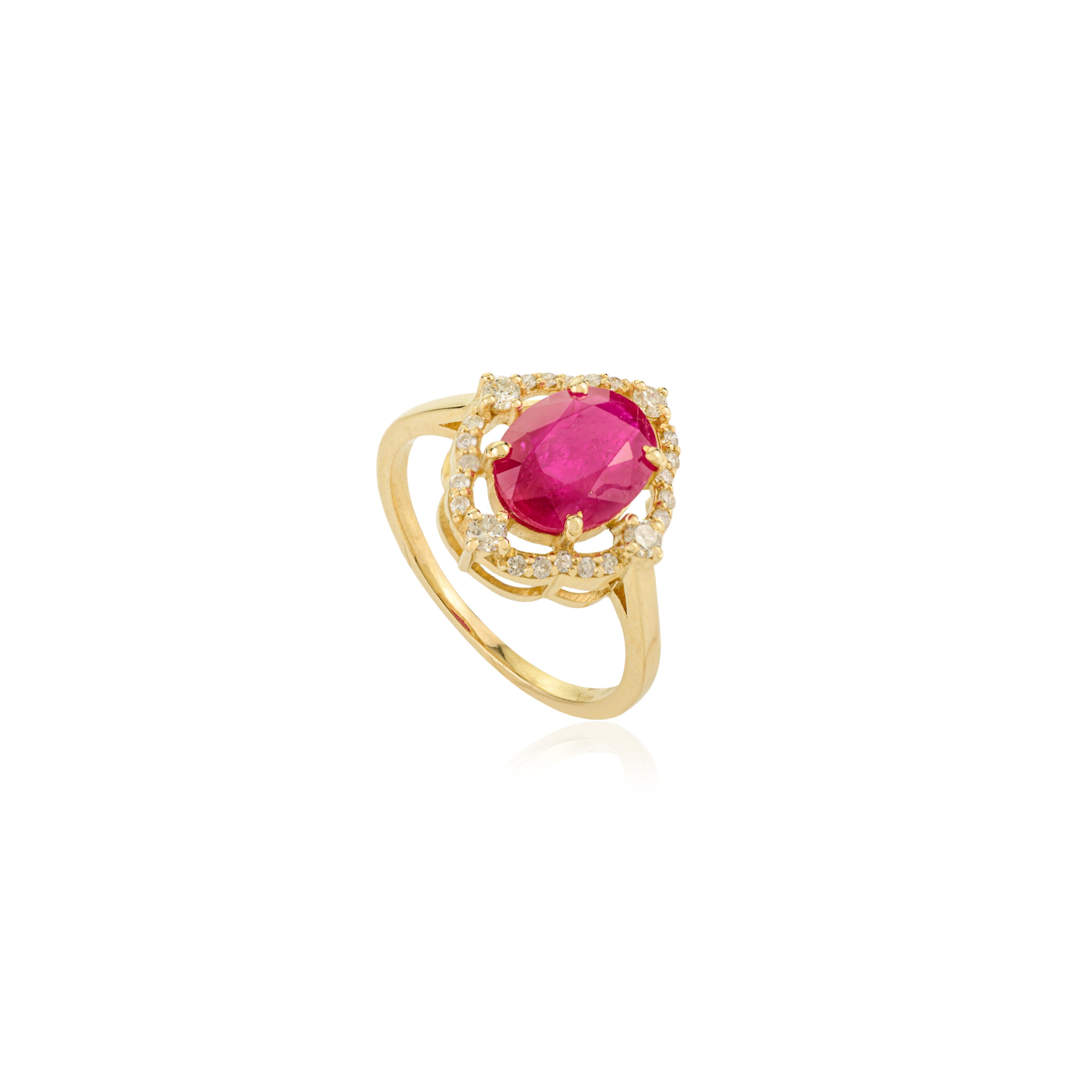 En vente :  Bague Halo en or jaune 14k serti de rubis et de diamants pour femme, d'inspiration vintage 3
