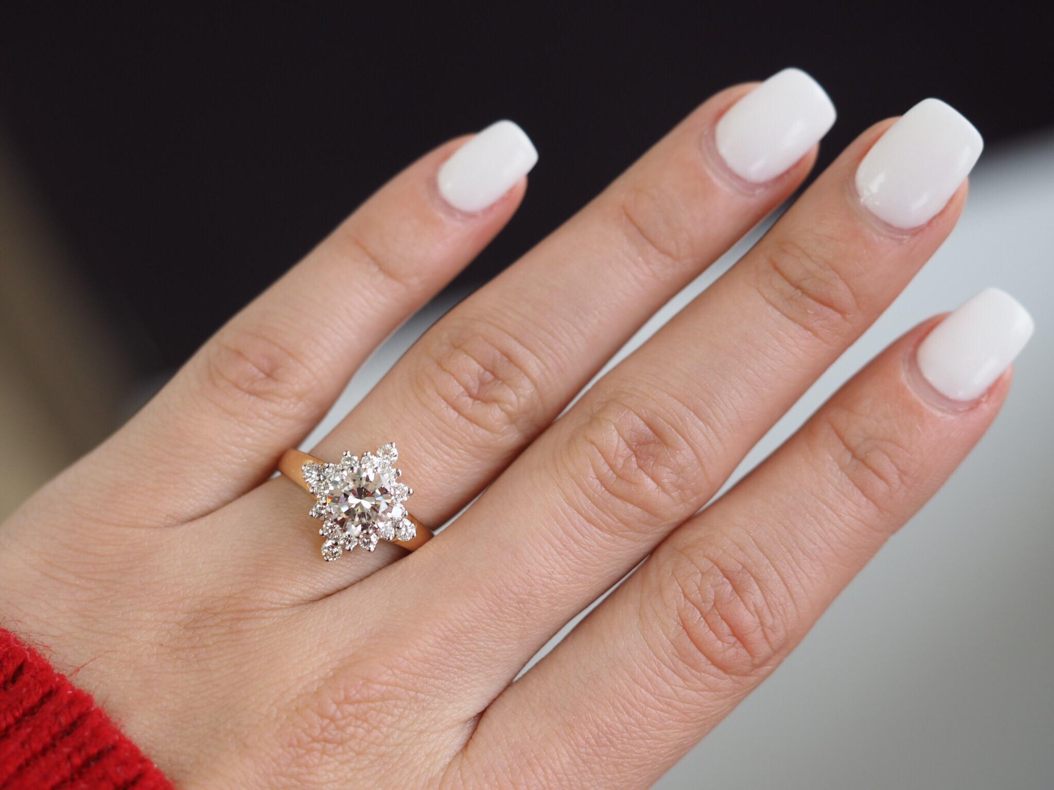 Women's or Men's Vintage Inspired 1.56 Carat 14 Karat Diamond Starburst or Fashion Ring For Sale