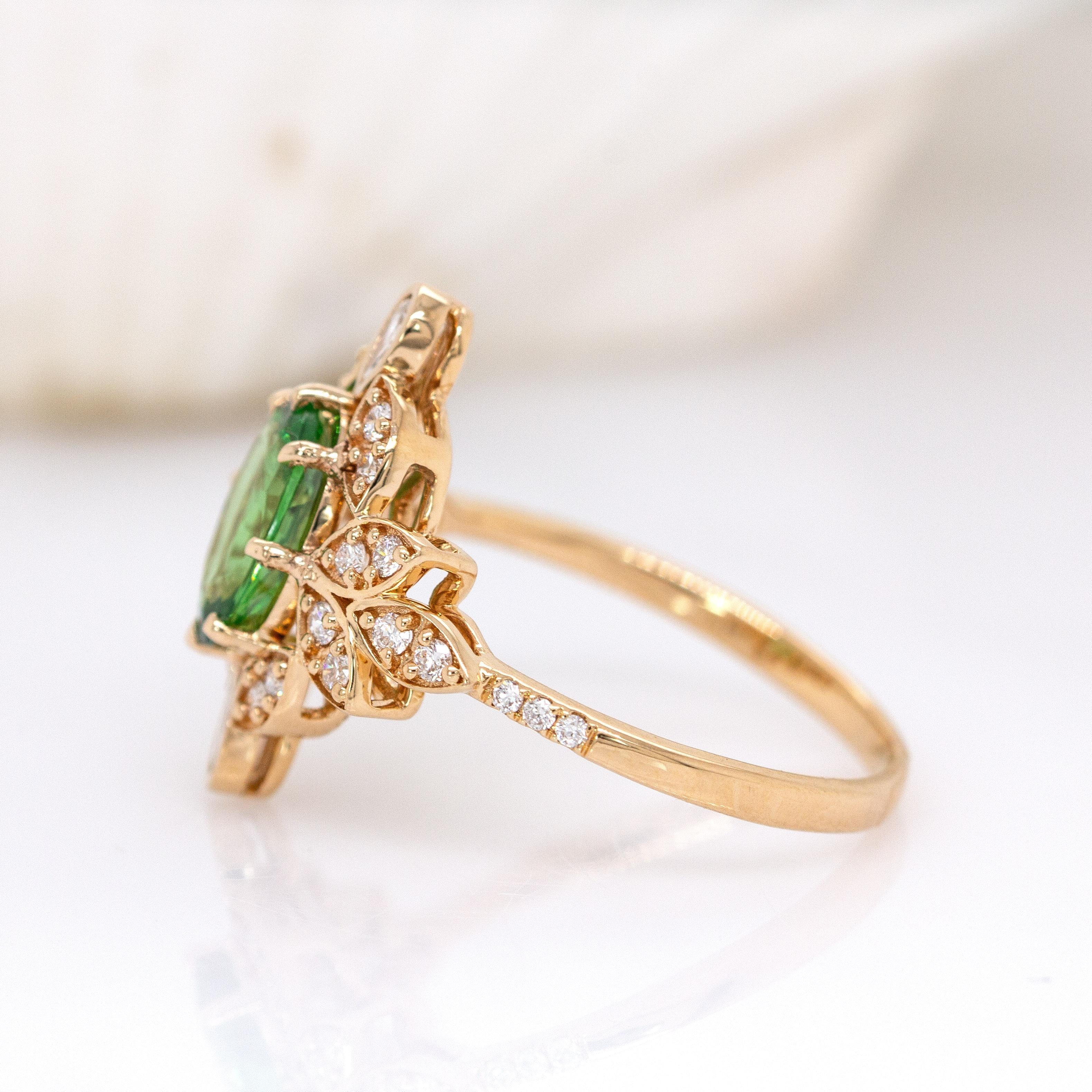 Vintage Inspiriert 1,6cts Tsavorit Granat Ring w natürlichen Diamanten: 14K Massiv Gold im Zustand „Neu“ im Angebot in Columbus, OH