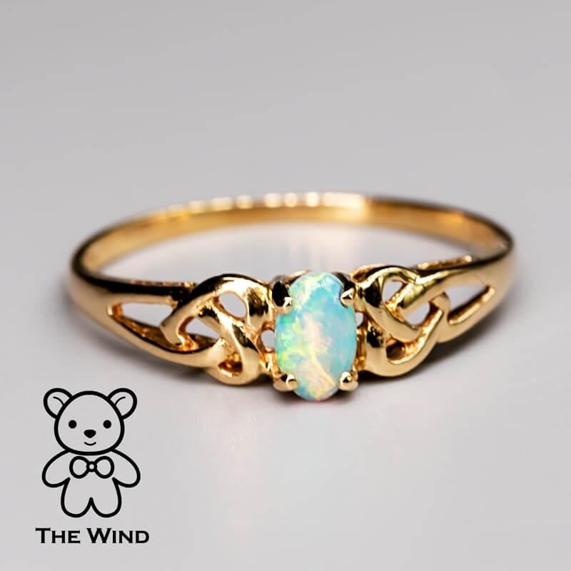 Vintage inspirierter australischer massiver Opal Verlobungsring 14K Gold, Vintage (Brillantschliff) im Angebot
