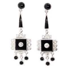 Boucles d'oreilles pendantes d'inspiration vintage en or 9 carats avec cabochon d'onyx noir et diamant