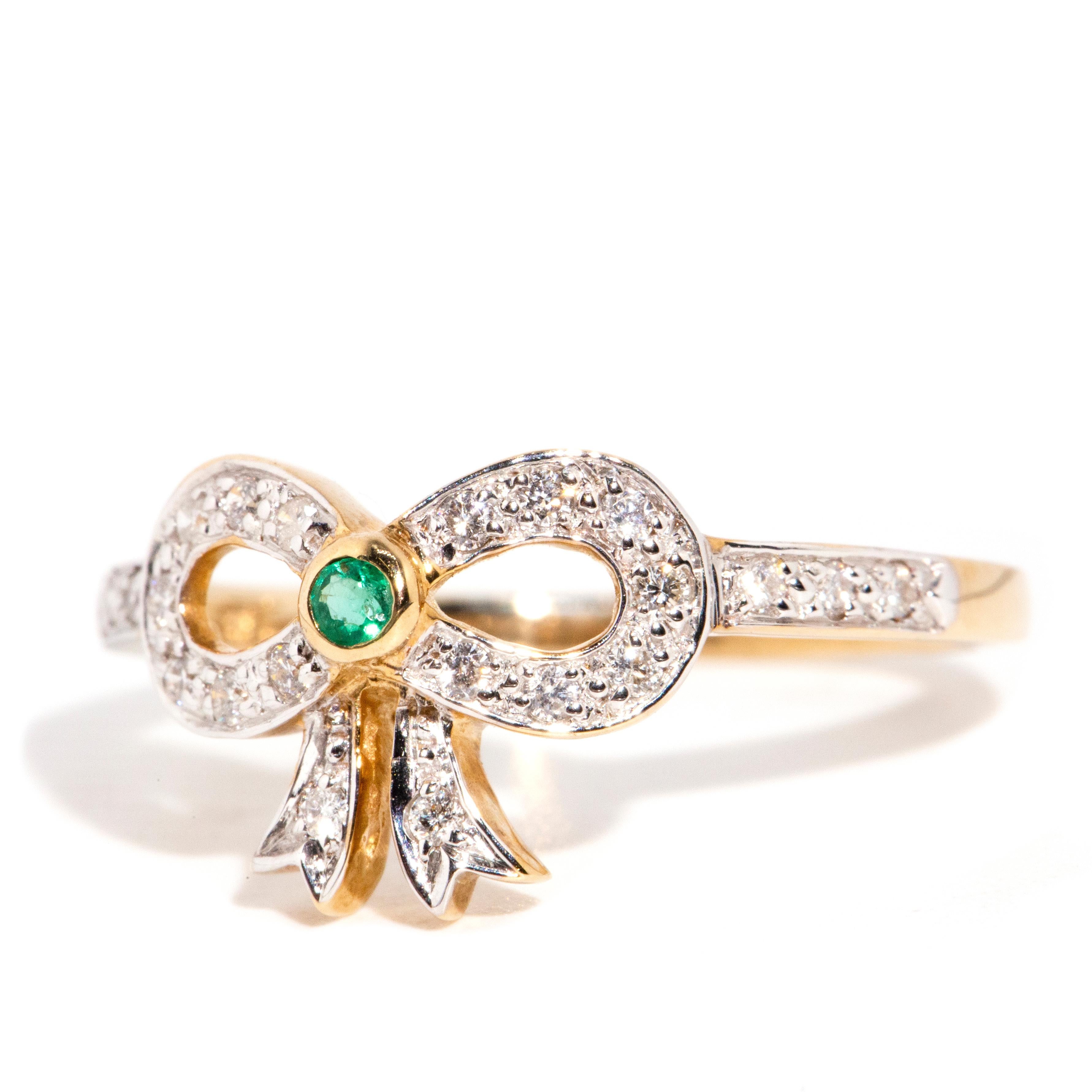 Round Cut Vintage Inspired Bright Green Emerald & Diamond Bow Ring 9 Carat Yellow Gold For Sale