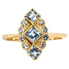 Vintage Inspired Bright Light Blue Aquamarine Cluster Ring 9 Carat Yellow Gold