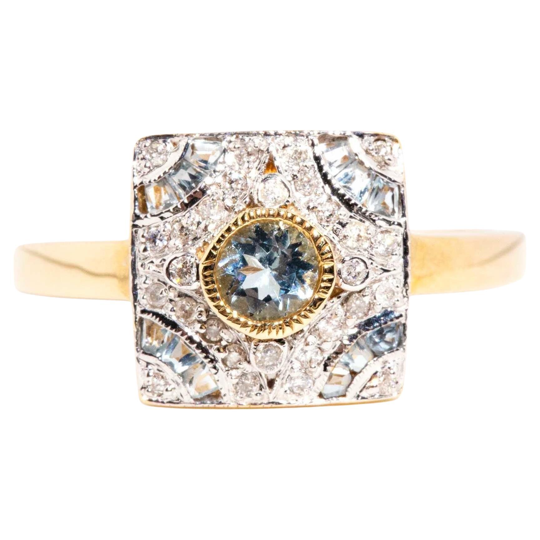 Vintage Inspired Bright Light Blue Aquamarine & Diamond Ring 9 Carat Yellow Gold For Sale