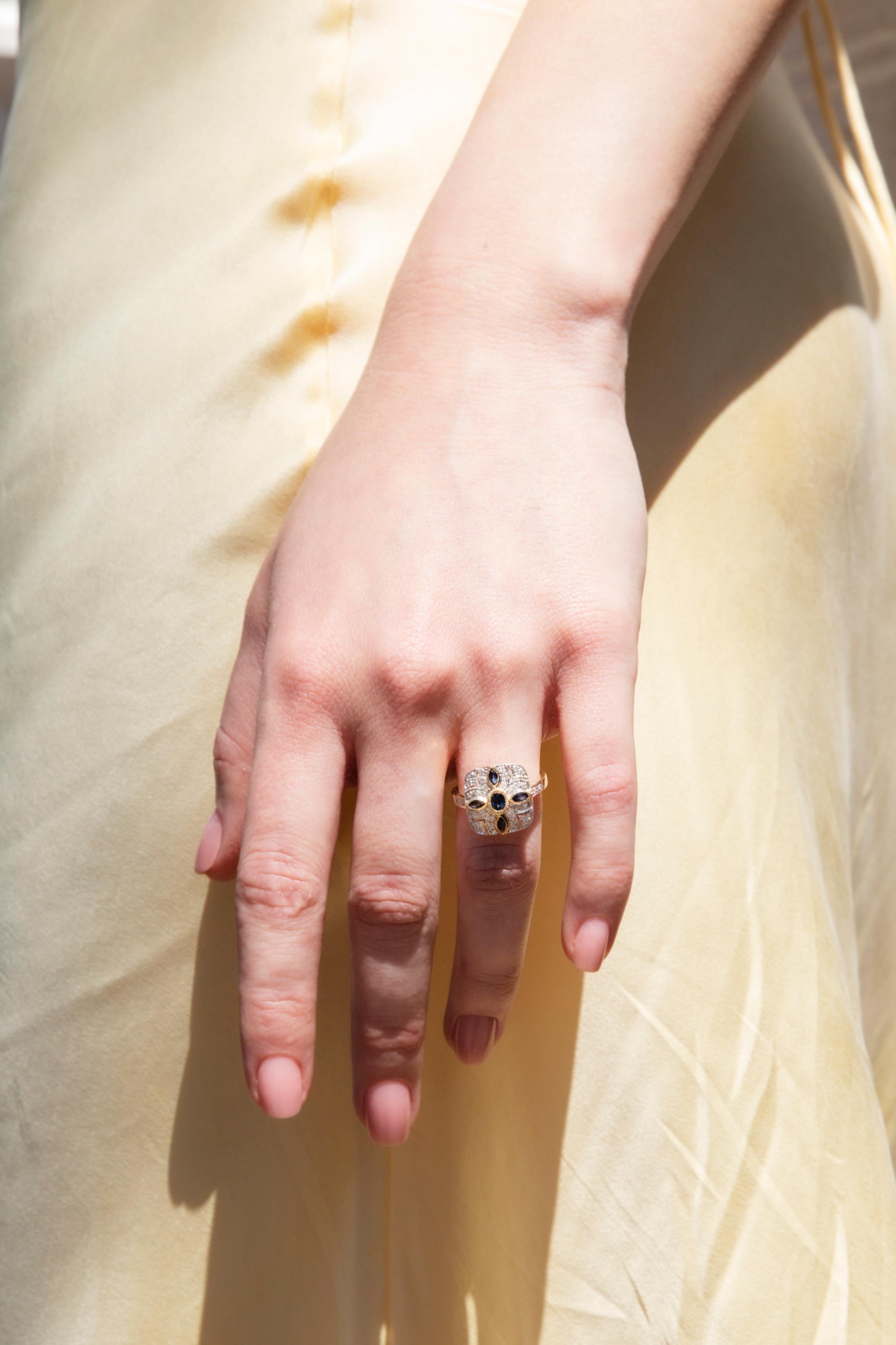 Women's Vintage Inspired Deep Blue Sapphire & Diamond Cluster Ring 9 Carat Yellow Gold For Sale