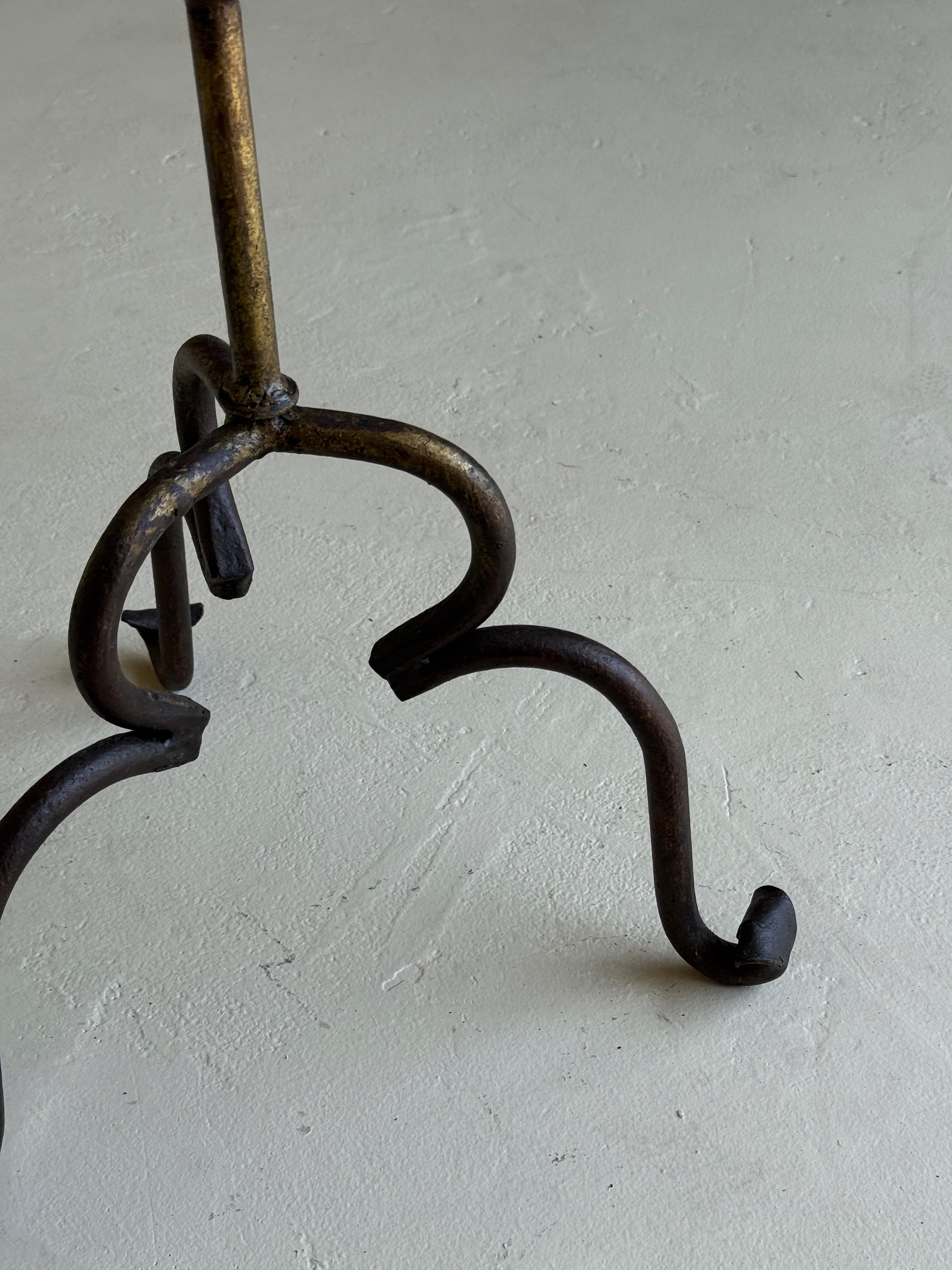 Vintage-Inspired Iron Plant Stand or Tall Side Table with Tripod Base and Gilt P For Sale 4