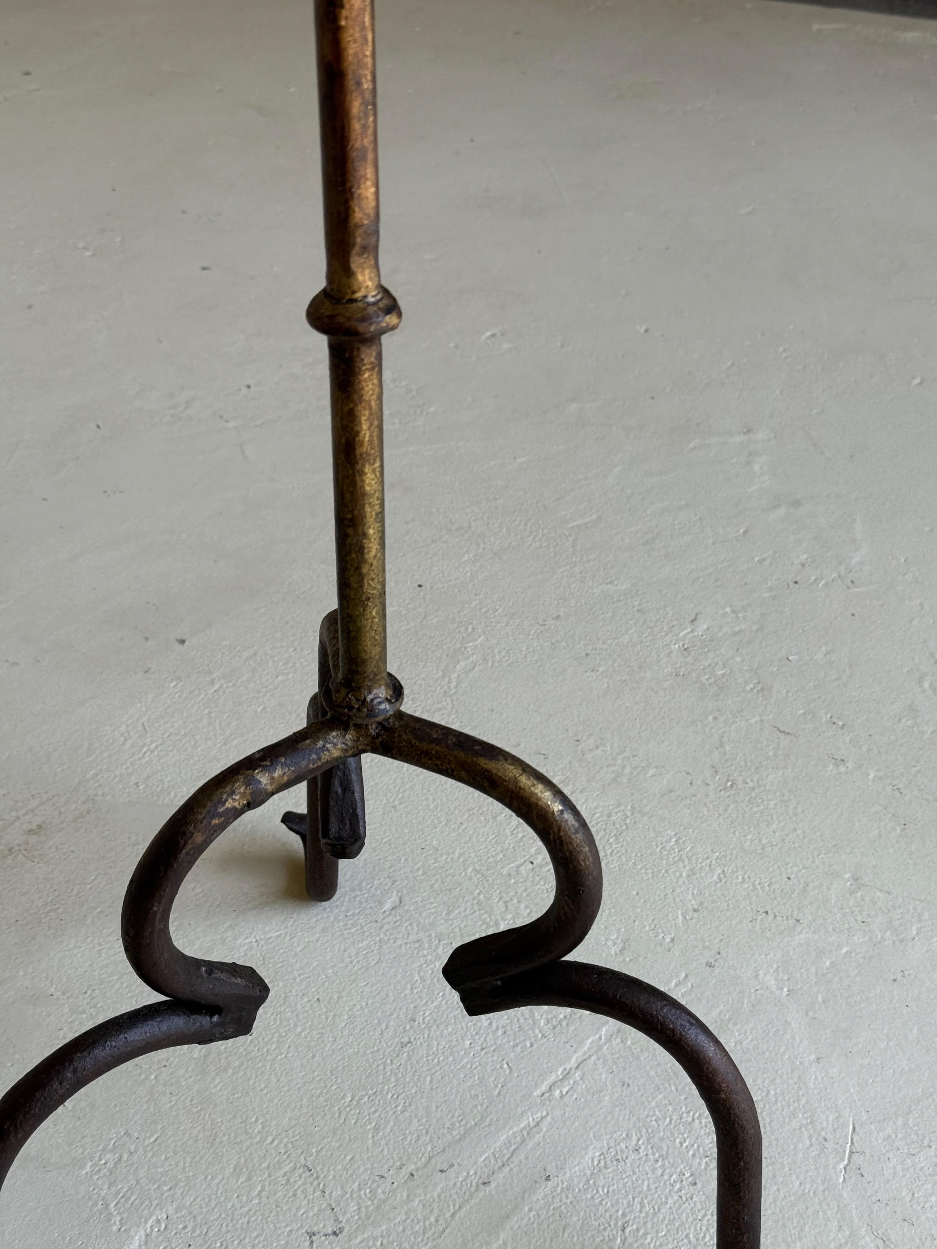 Vintage-Inspired Iron Plant Stand or Tall Side Table with Tripod Base and Gilt P For Sale 7