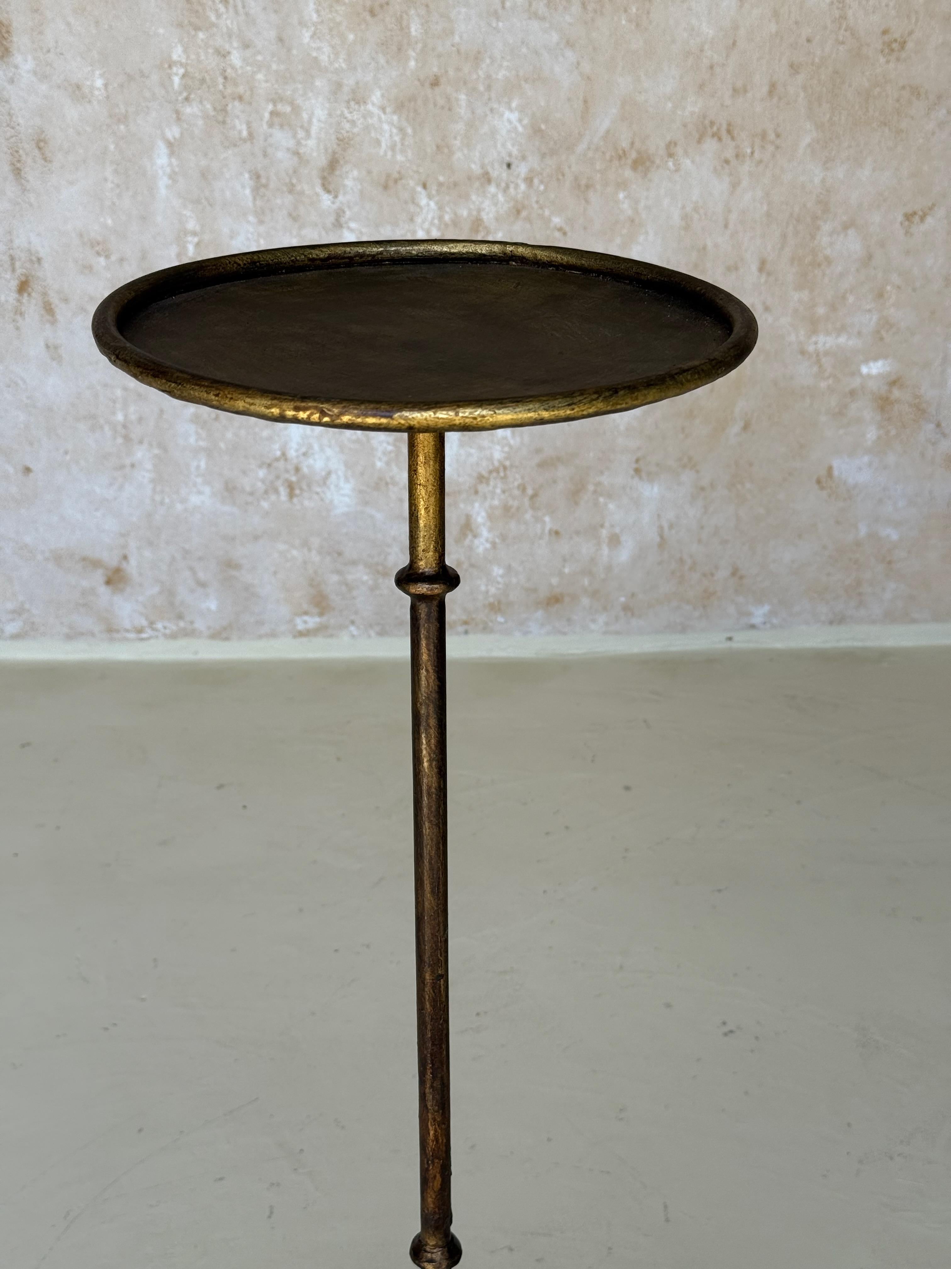 Vintage-Inspired Iron Plant Stand or Tall Side Table with Tripod Base and Gilt P For Sale 1