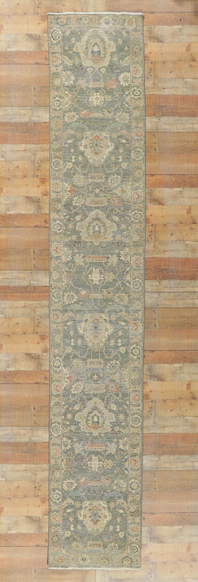 Vintage-inspirierter moderner Oushak-Teppich: Natürliche Eleganz trifft auf zeitlose Anziehungskraft im Angebot 3