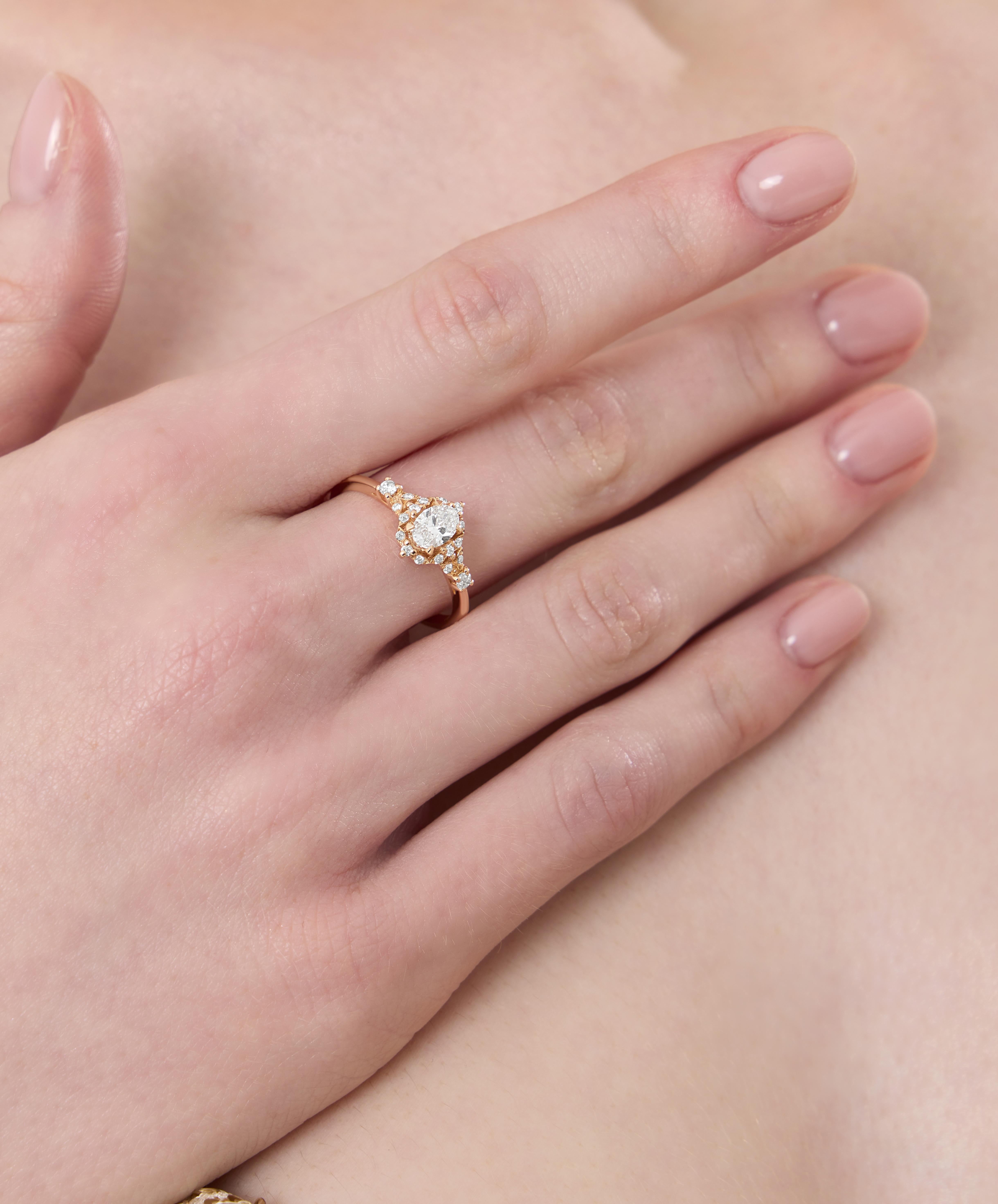 For Sale:  Vintage Inspired Oval Diamond 0.56ct Engagement Solid Gold Ring 3