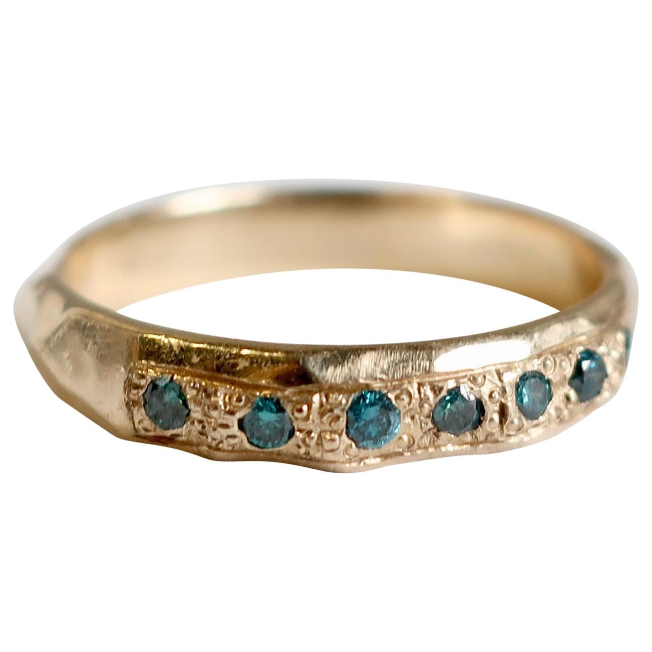 Vintage Inspired Pave Blue Diamond Hammered Stacking Band in 14 Karat Gold