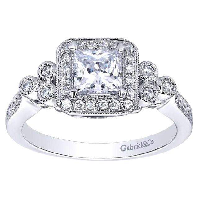 Vintage inspirierter Verlobungsring mit Diamant im Prinzessinnenschliff